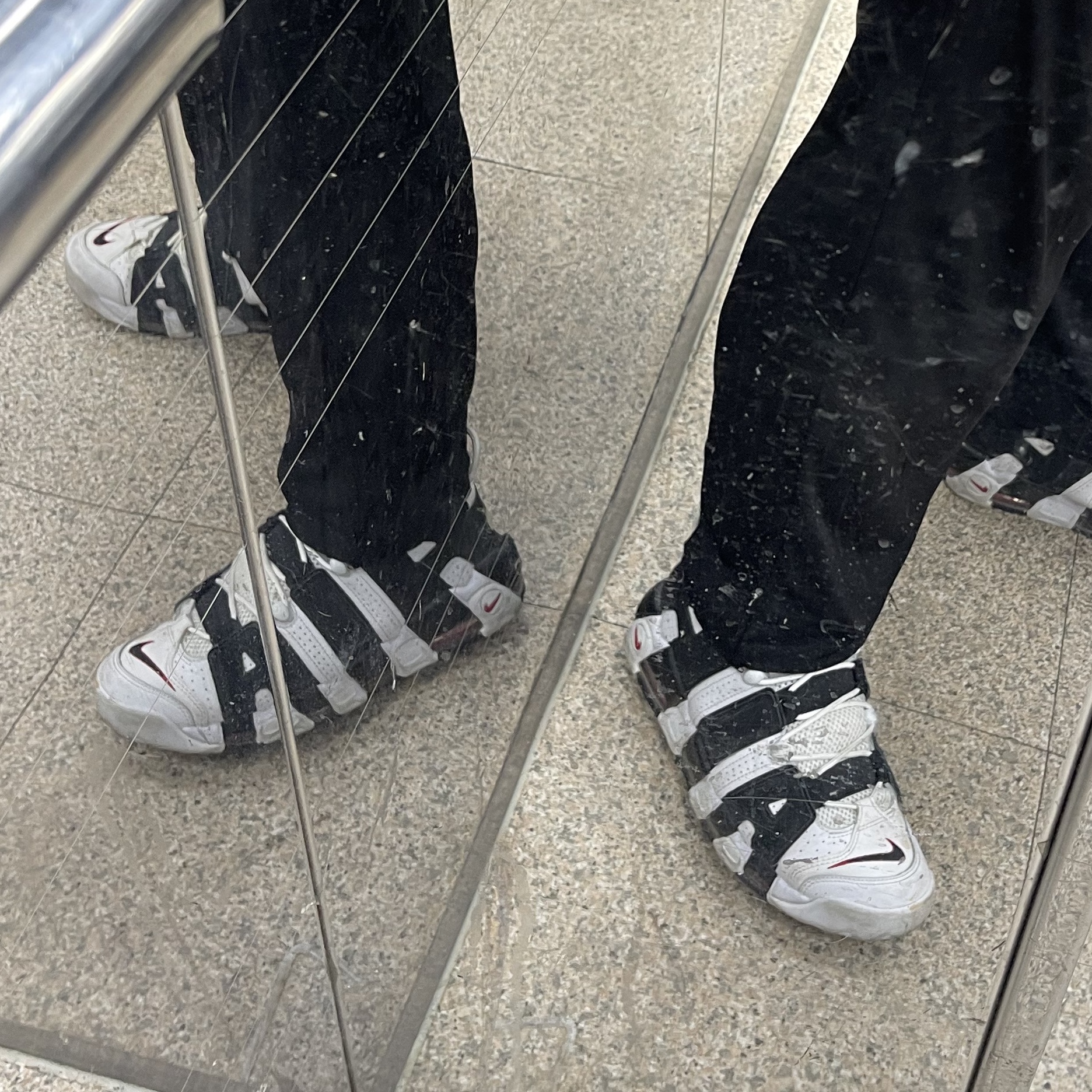Nike Air More Uptempo Scottie Pippen 착용 스타일