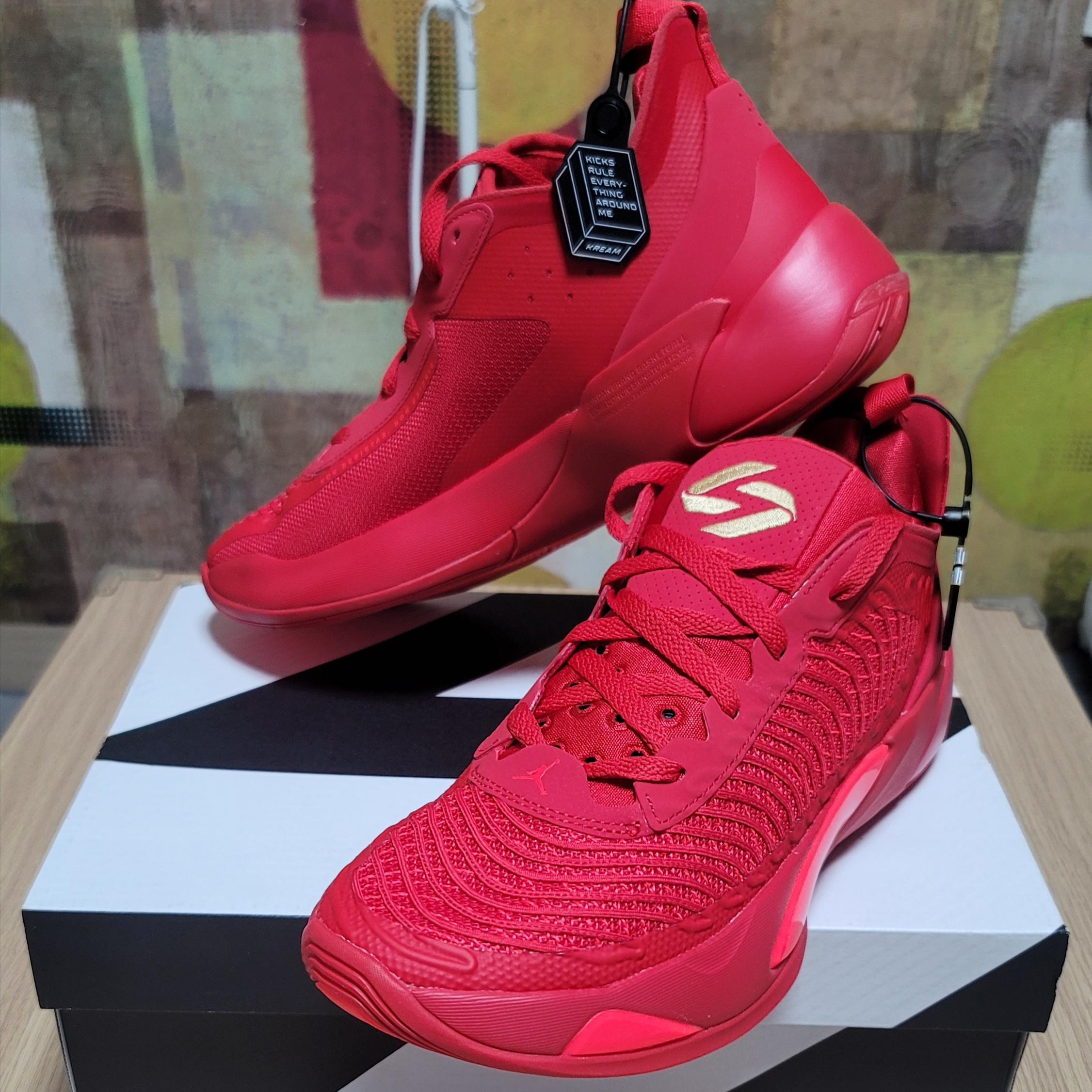 Jordan Luka 1 PF Bright Crimson 착용 스타일