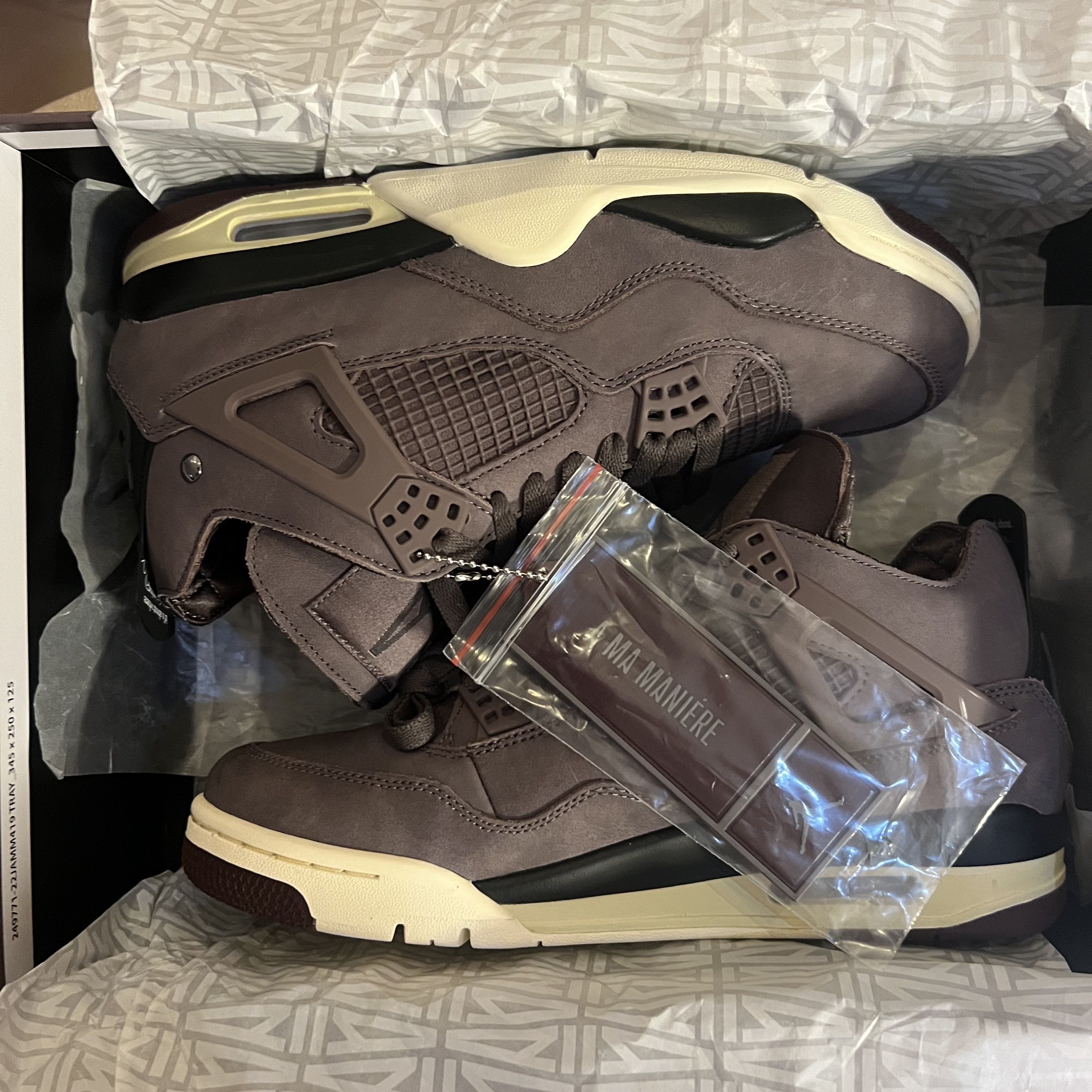 Jordan 4 x A Ma Maniere Retro Violet Ore 착용 스타일 - 1