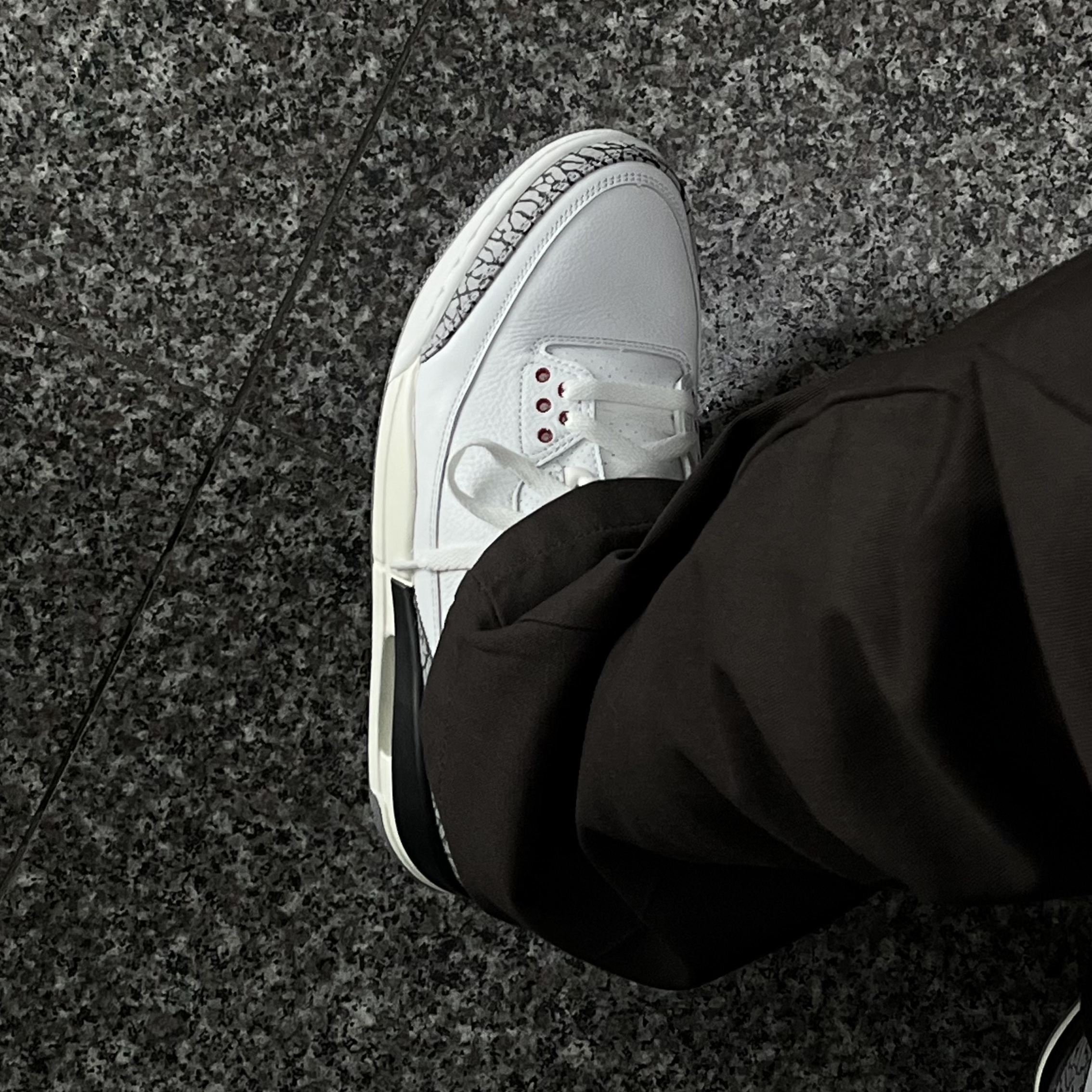 Jordan 3 Retro White Cement Reimagined 착용 스타일