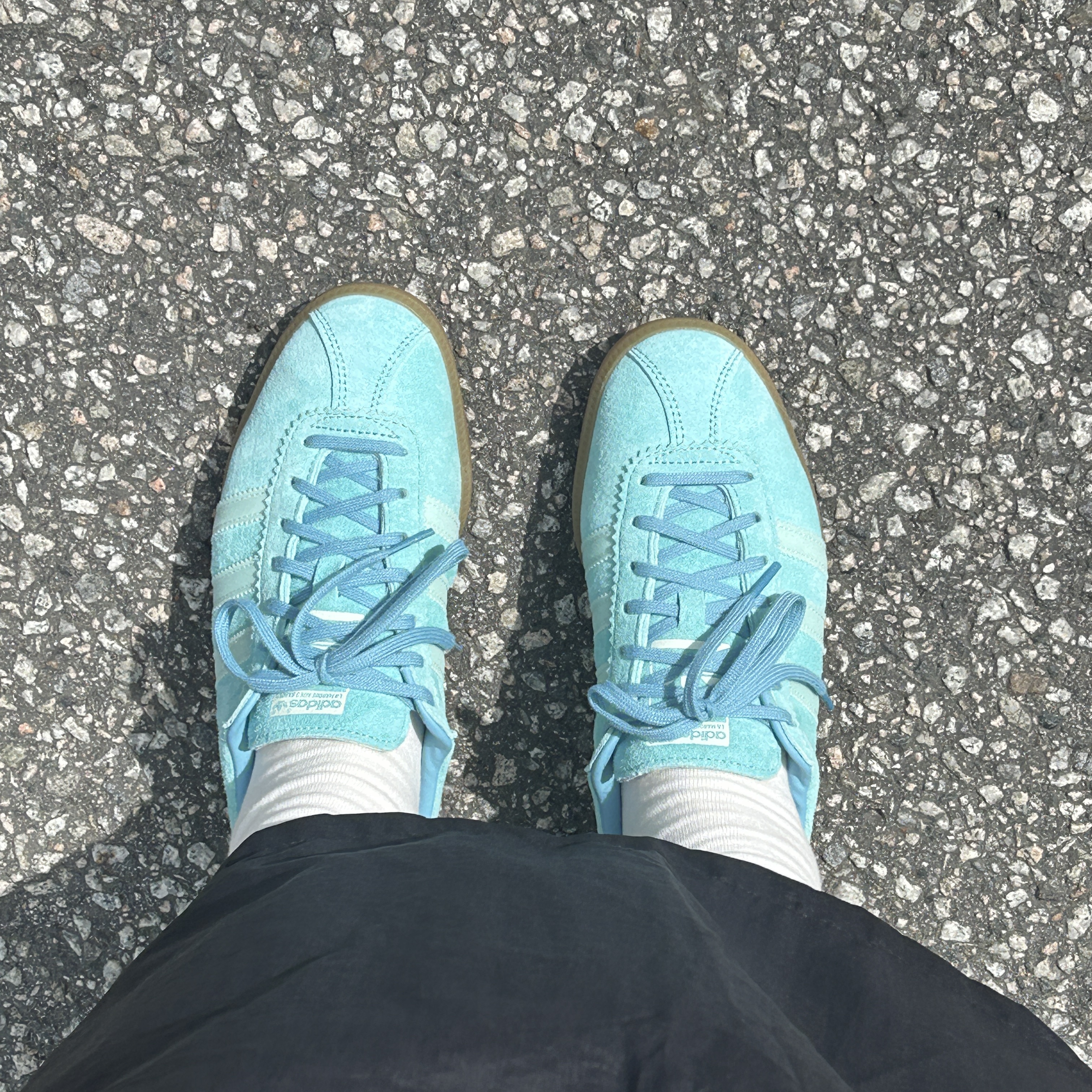 Adidas Bermuda Easy Mint 착용 스타일 - 2