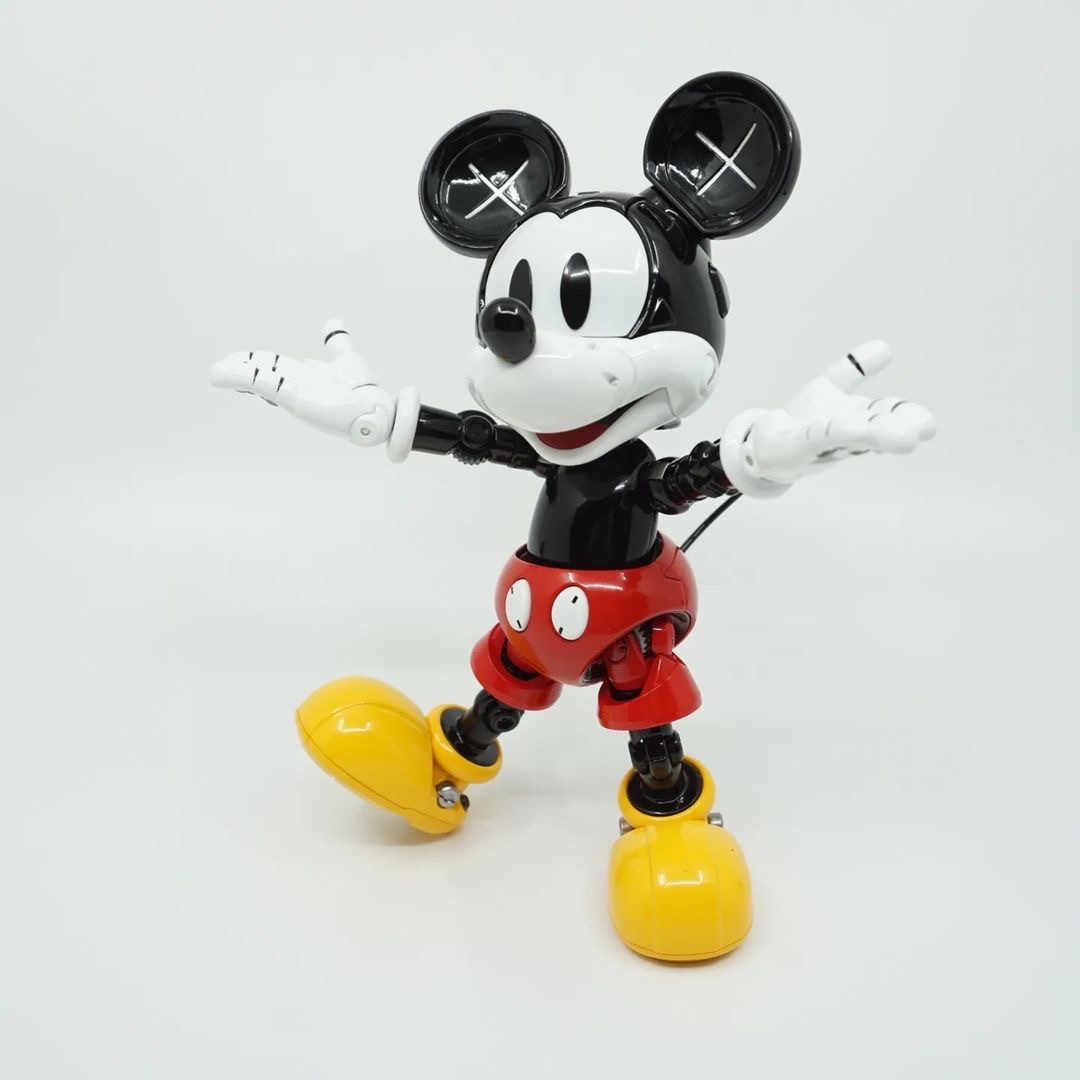 Blitzway Mickey Mouse 착용 스타일