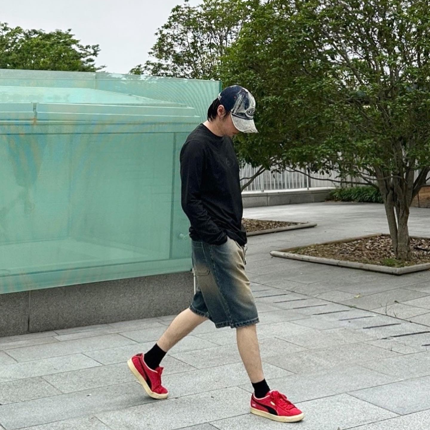 Diesel C-Seymon Treated Denim Baseball Cap Blue White 착용 스타일 - 1