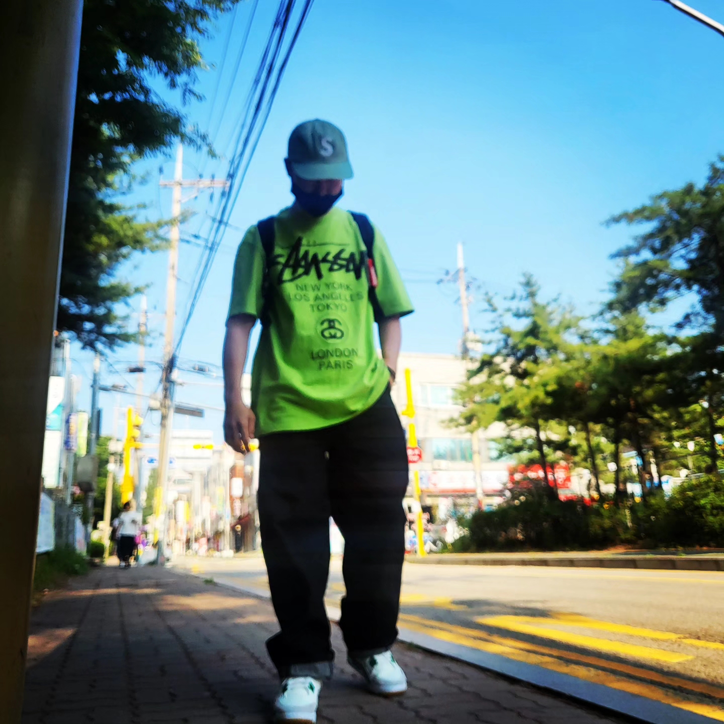 Supreme Pigment Print S Logo 6-Panel Light Sage - 22FW, Stussy World Tour T-Shirt Tea 2023 착용 스타일 - 1