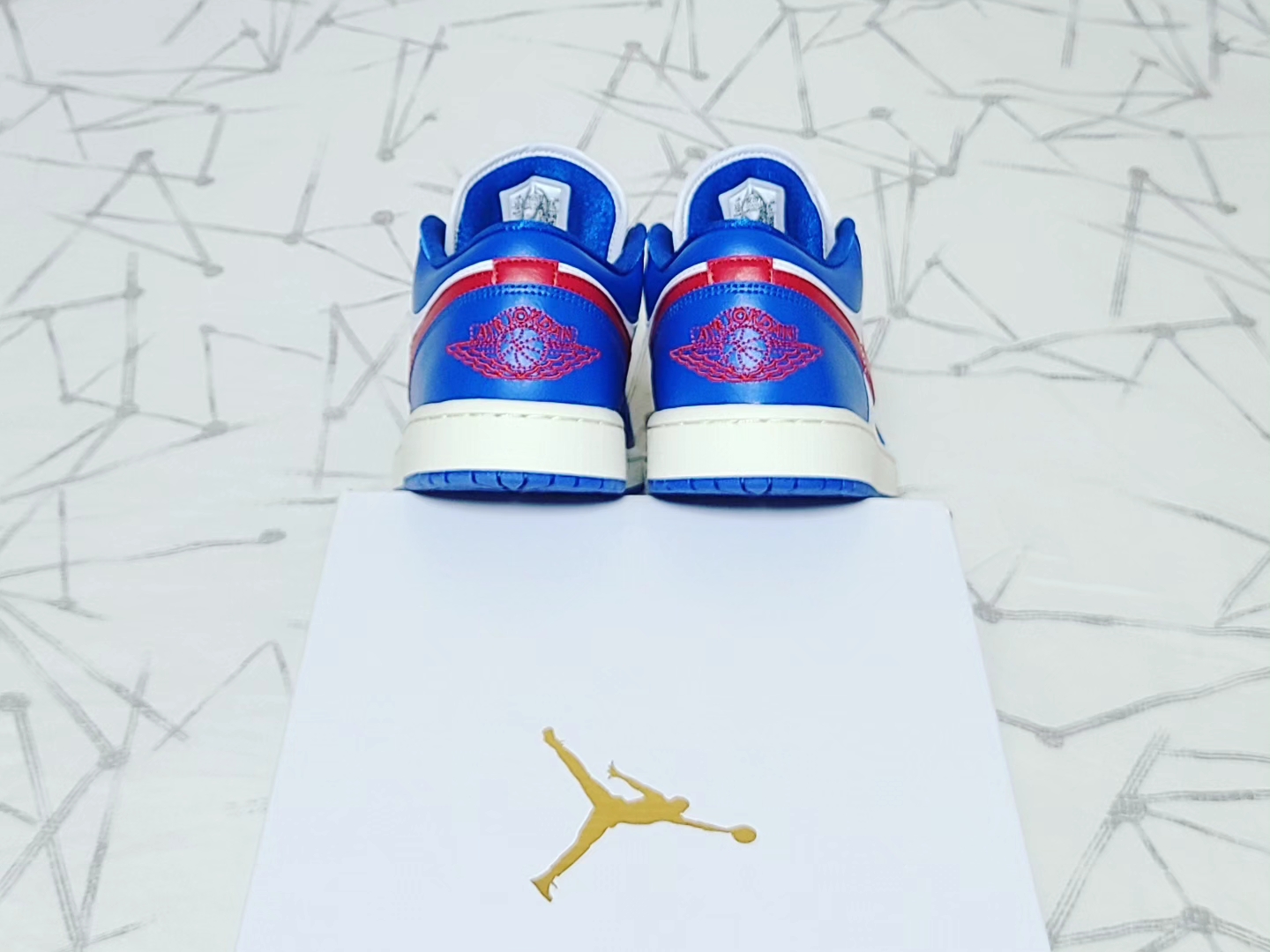 (W) Jordan 1 Low Sport Blue Gym Red 착용 스타일 - 5