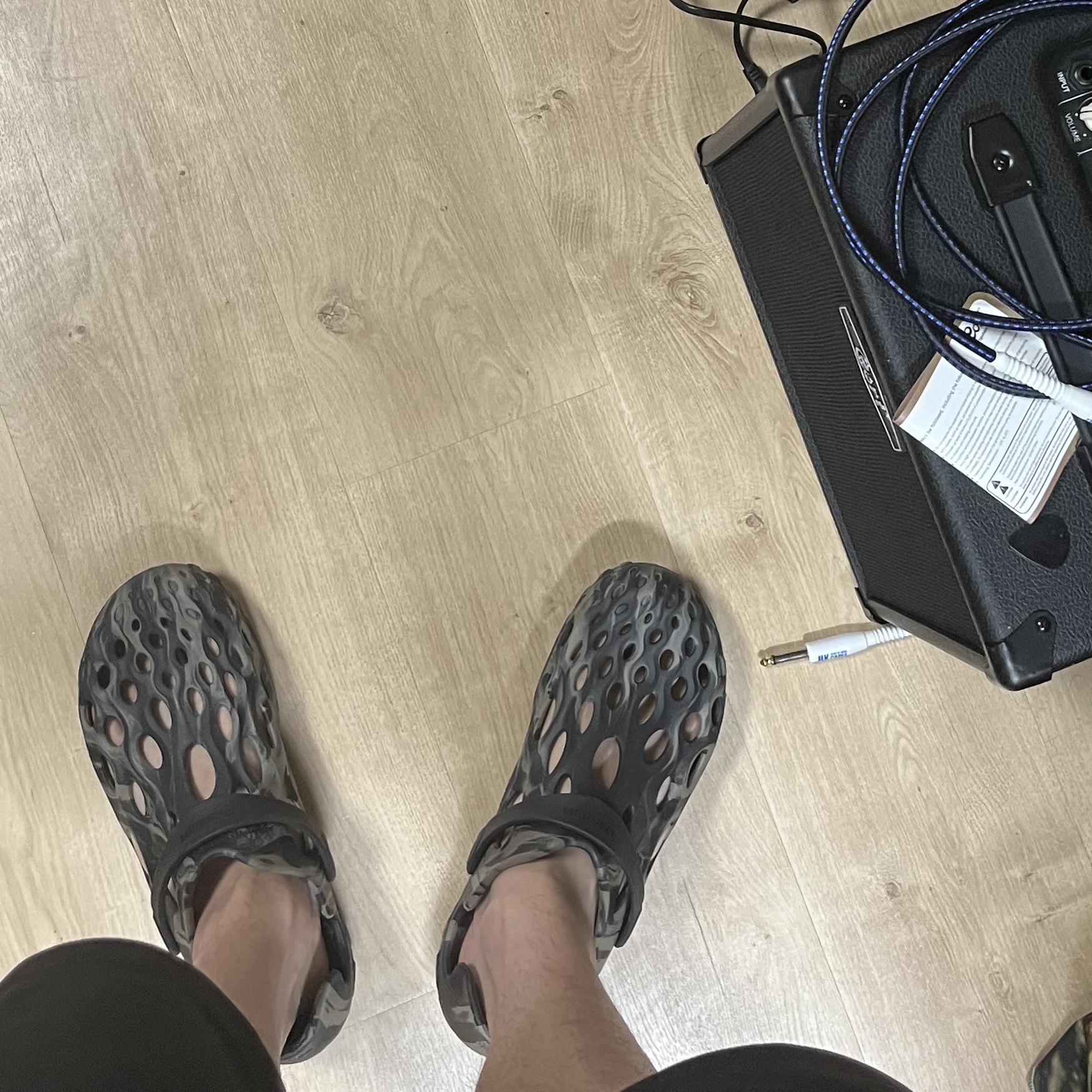 Merrell Hydro Moc Black Brindle 착용 스타일 - 2
