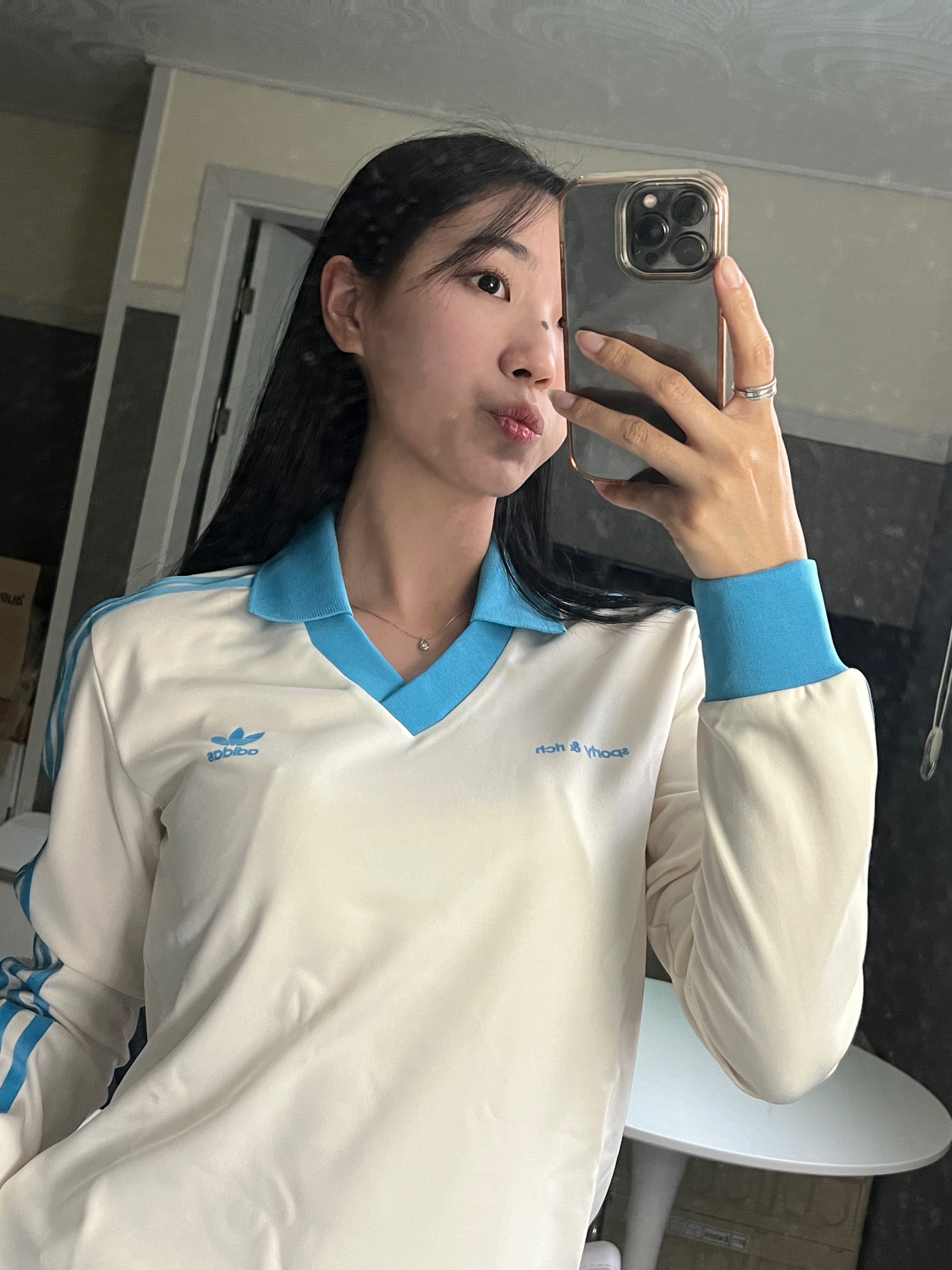 (W) Adidas x Sporty & Rich Long Sleeve Football Jersey Cream White - KR Sizing 착용 스타일