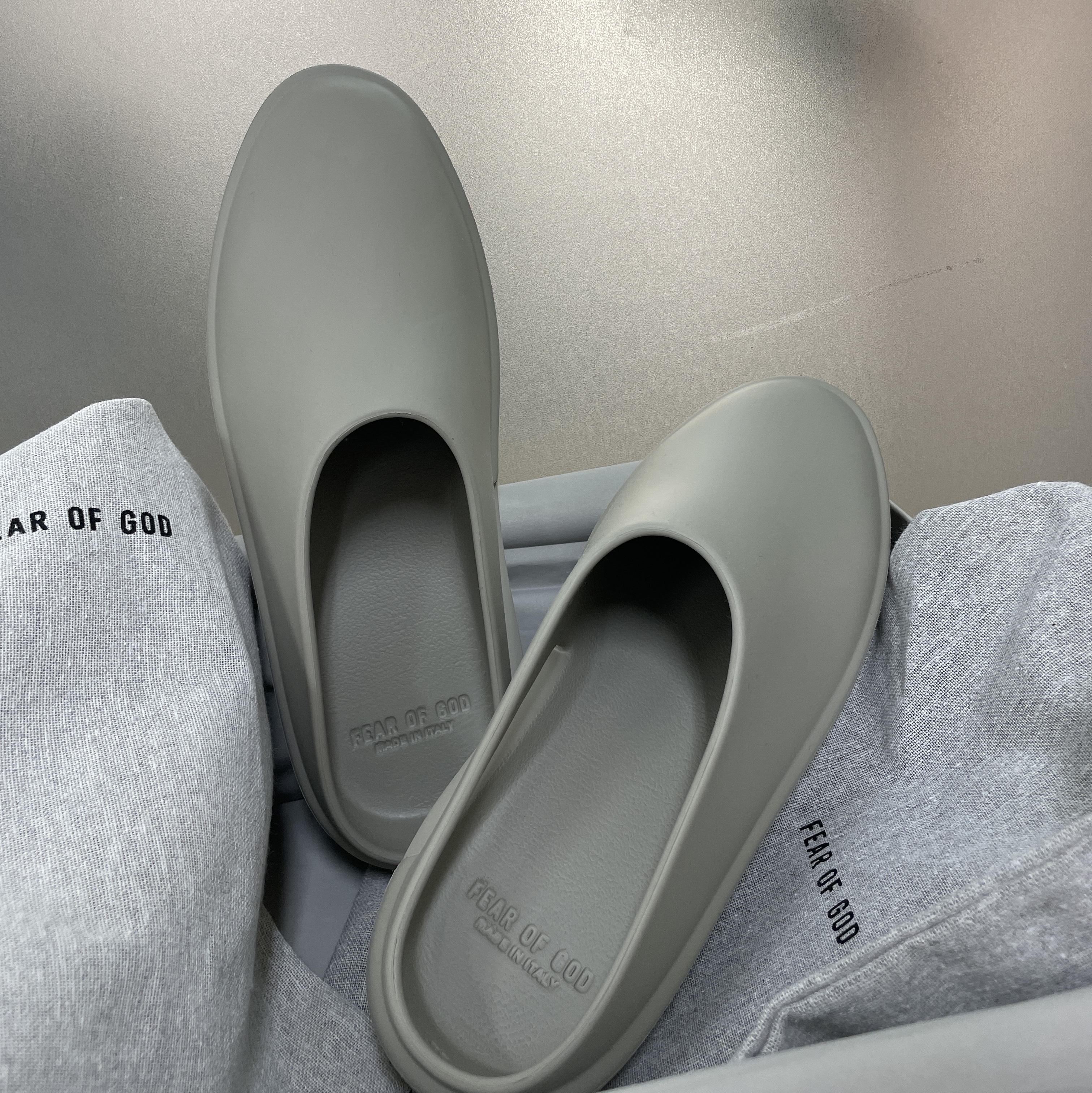 Fear of God The California Dusty Concrete 착용 스타일