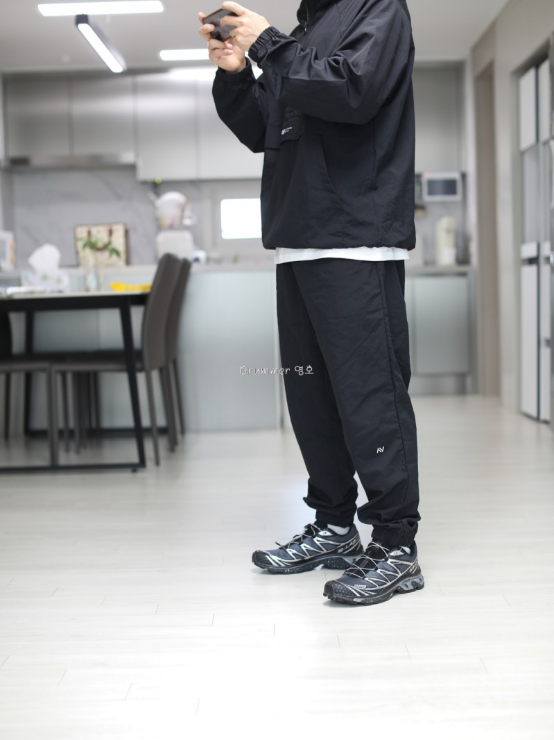 Salomon x Atmos XT-6 Black Silver 착용 스타일