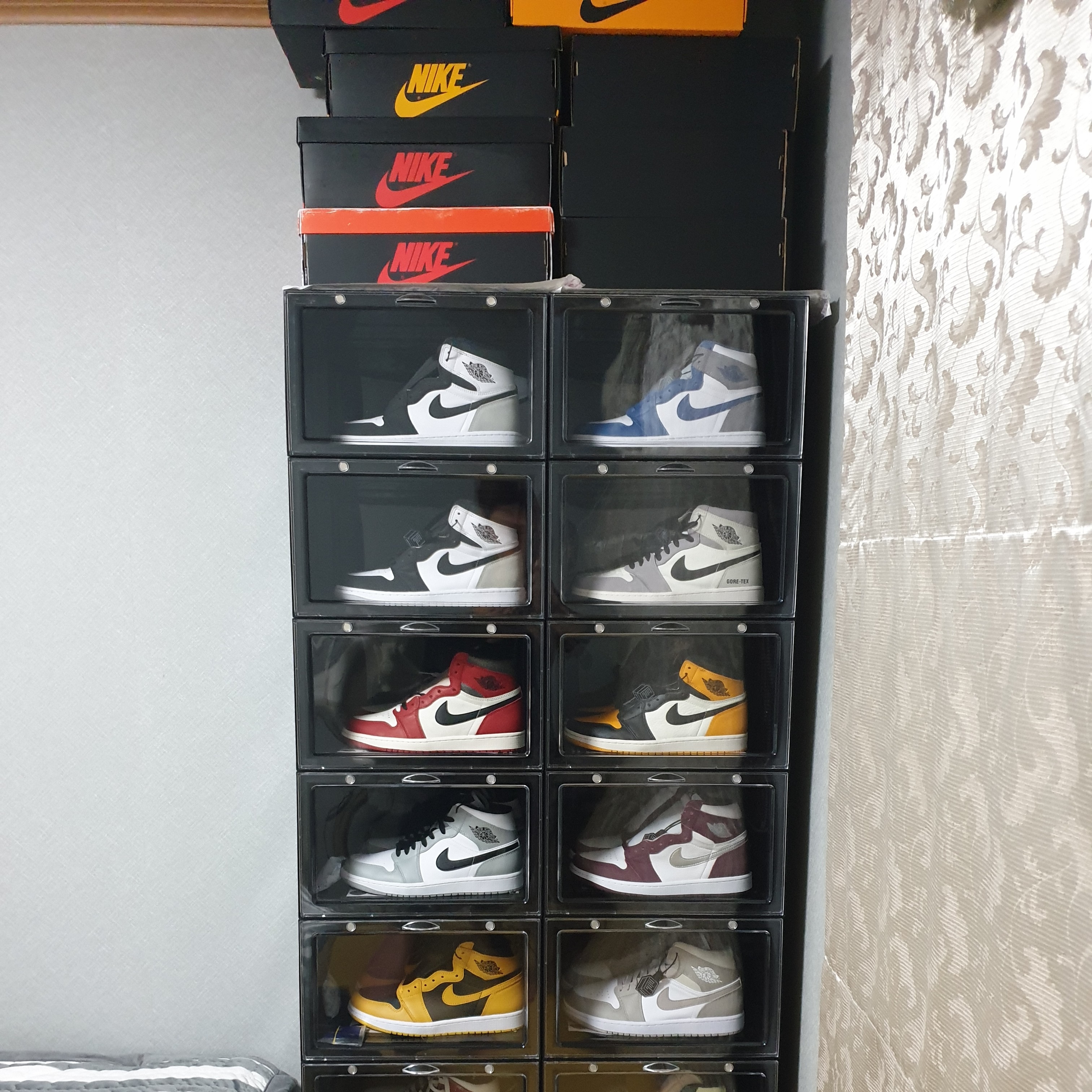 Jordan 1 Element Gore-Tex Berry, Jordan 1 Retro High OG True Blue 착용 스타일 - 2