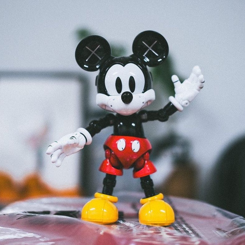 Blitzway Mickey Mouse 착용 스타일
