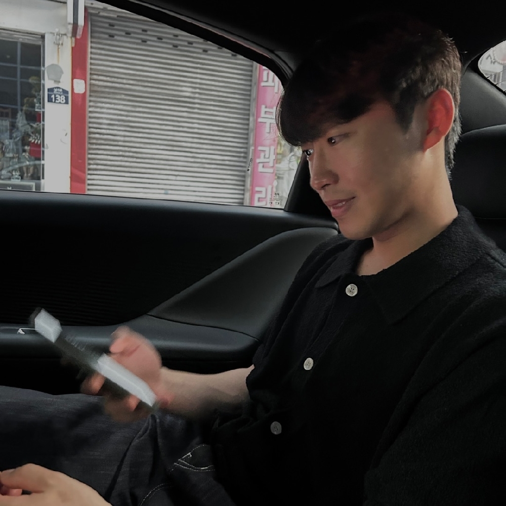 KREAM 프로필 이미지