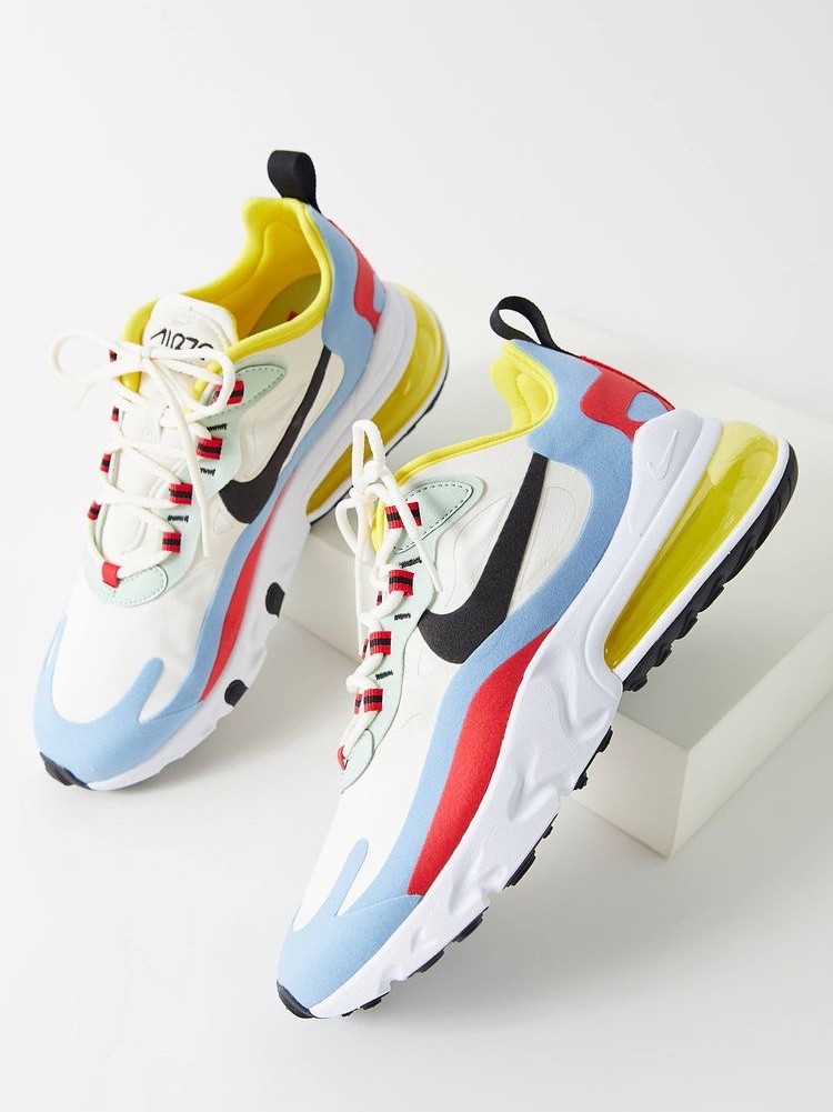 (W) Nike Air Max 270 React Bauhaus 착용 스타일 - 2