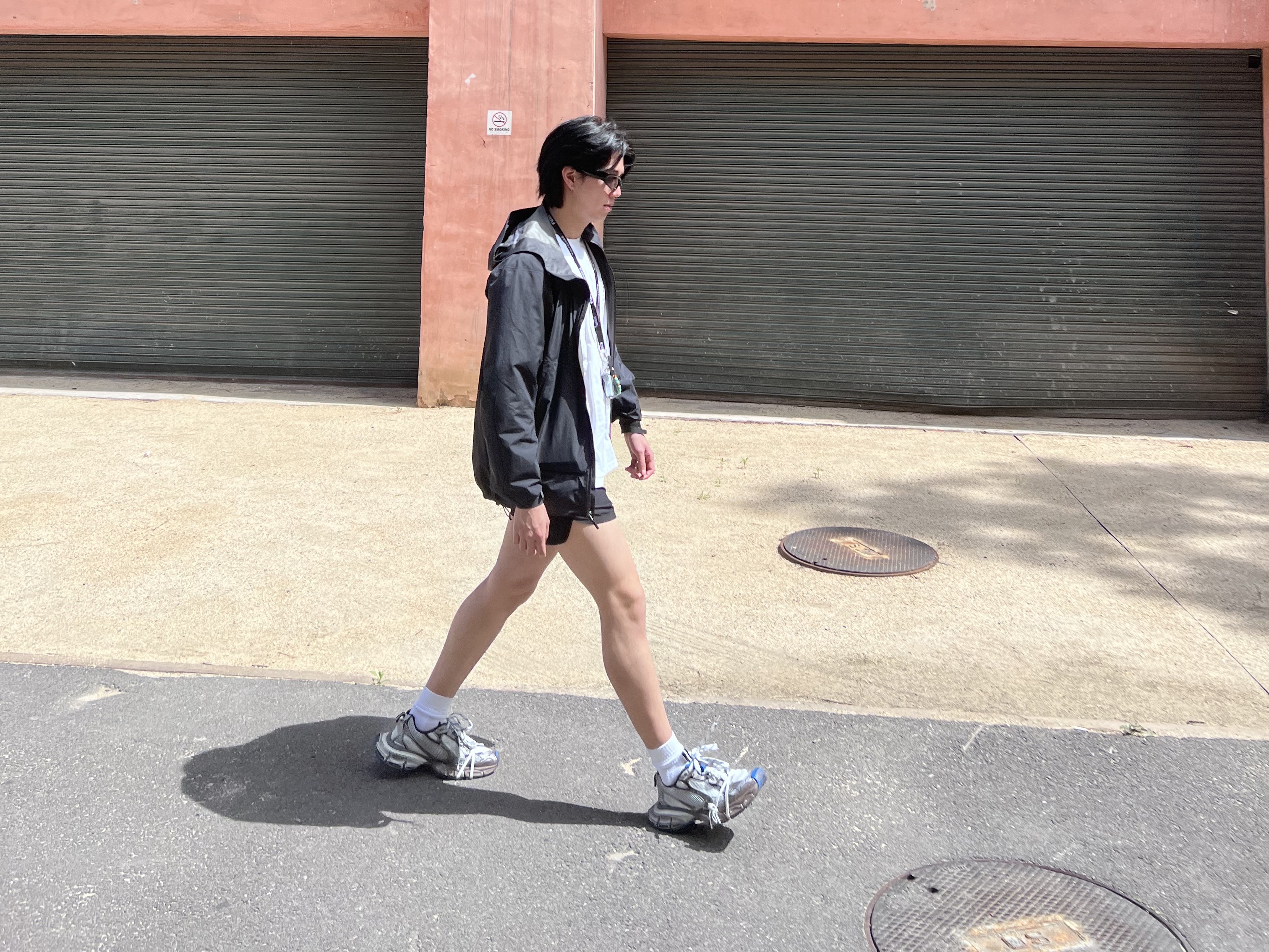 Balenciaga 3XL Sneakers Worn Out Grey White Blue, Arc'teryx Zeta SL Jacket Black 착용 스타일 - 2