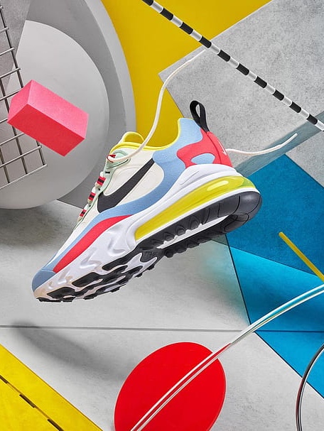 (W) Nike Air Max 270 React Bauhaus 착용 스타일 - 1