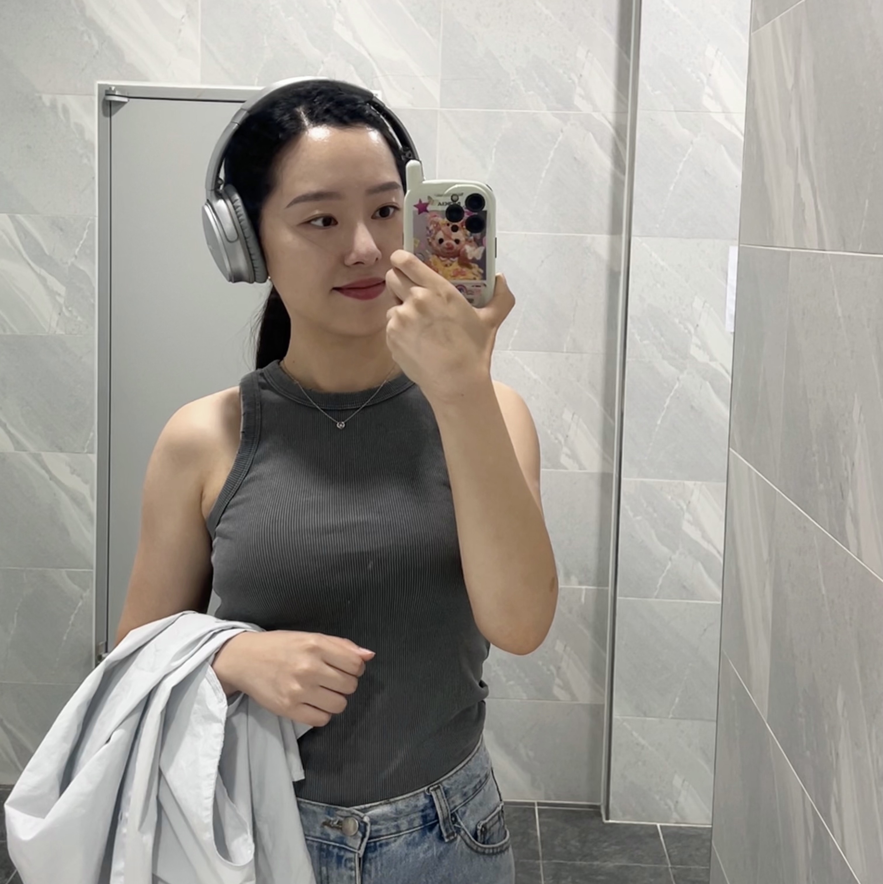 BOSE QC35 II Silver (Korean Ver.), Dragon Diffusion Mini Flat Gora Dark Brown 착용 스타일 - 3