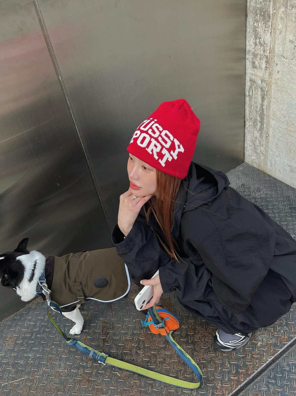 Stussy Sport Jacquard Skullcap Beanie Red 착용 스타일