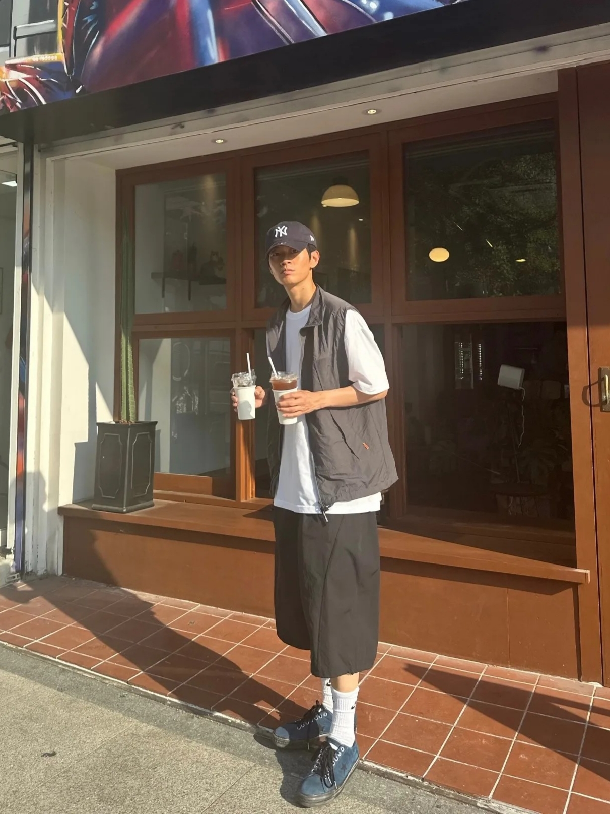 Converse x Thisisneverthat One Star Ox Poseidon, Supreme Body Snatchers T-Shirt White - 23SS 착용 스타일 - 1