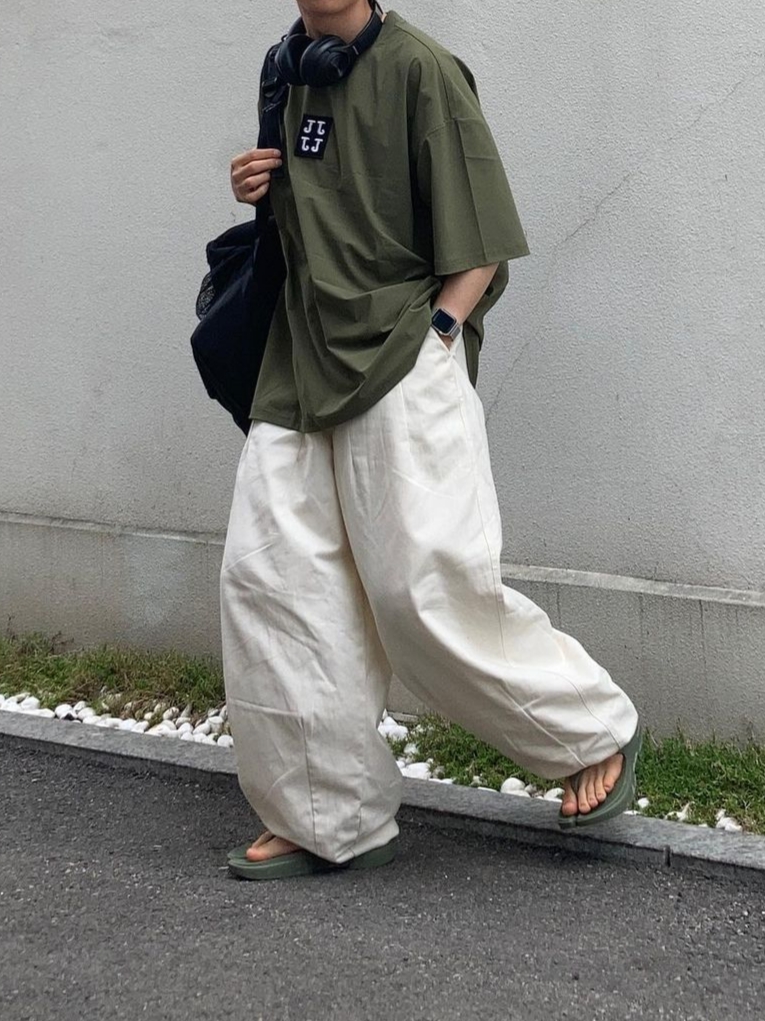 PAES Flipflop 01 Olive 착용 스타일 - 1