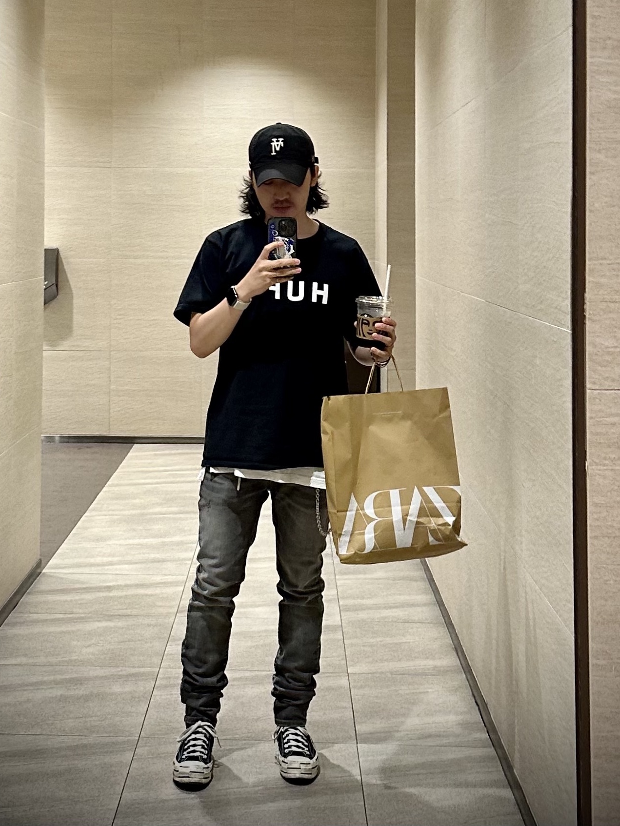 Undermycar Legion.03 Slim Fit Blue Stitch Washed Jeans Washed Gray, Supreme Chain Zippo Silver - 23SS 착용 스타일 - 2