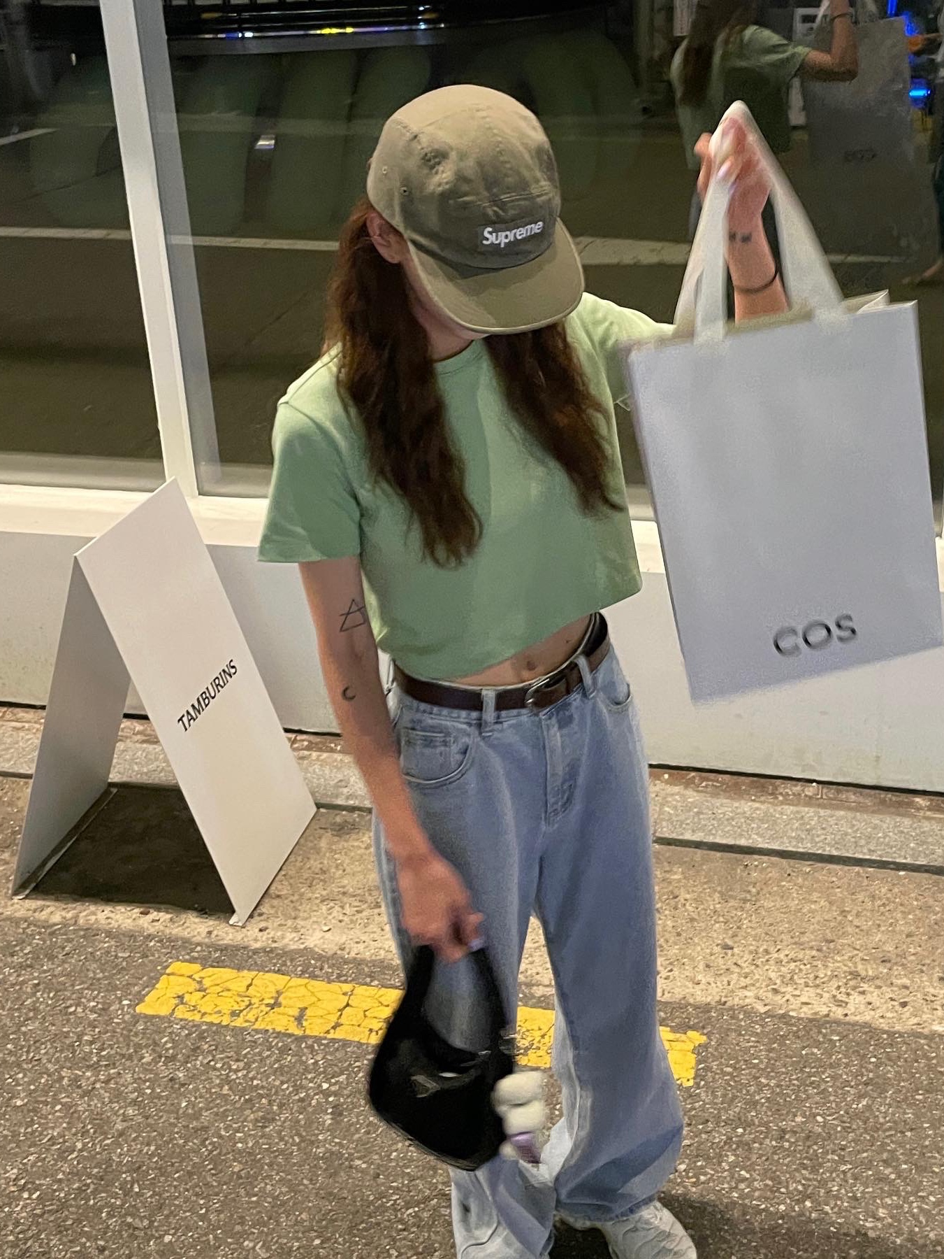 Supreme Washed Chino Twill Camp Cap Olive - 23SS, Nike Air Max Plus TN Triple White 착용 스타일 - 1