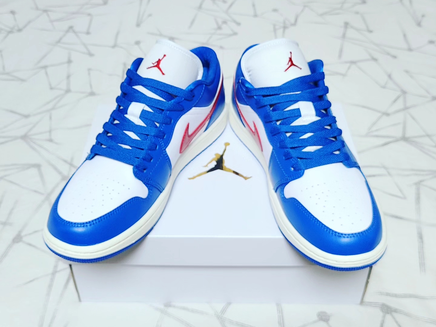 (W) Jordan 1 Low Sport Blue Gym Red 착용 스타일 - 3