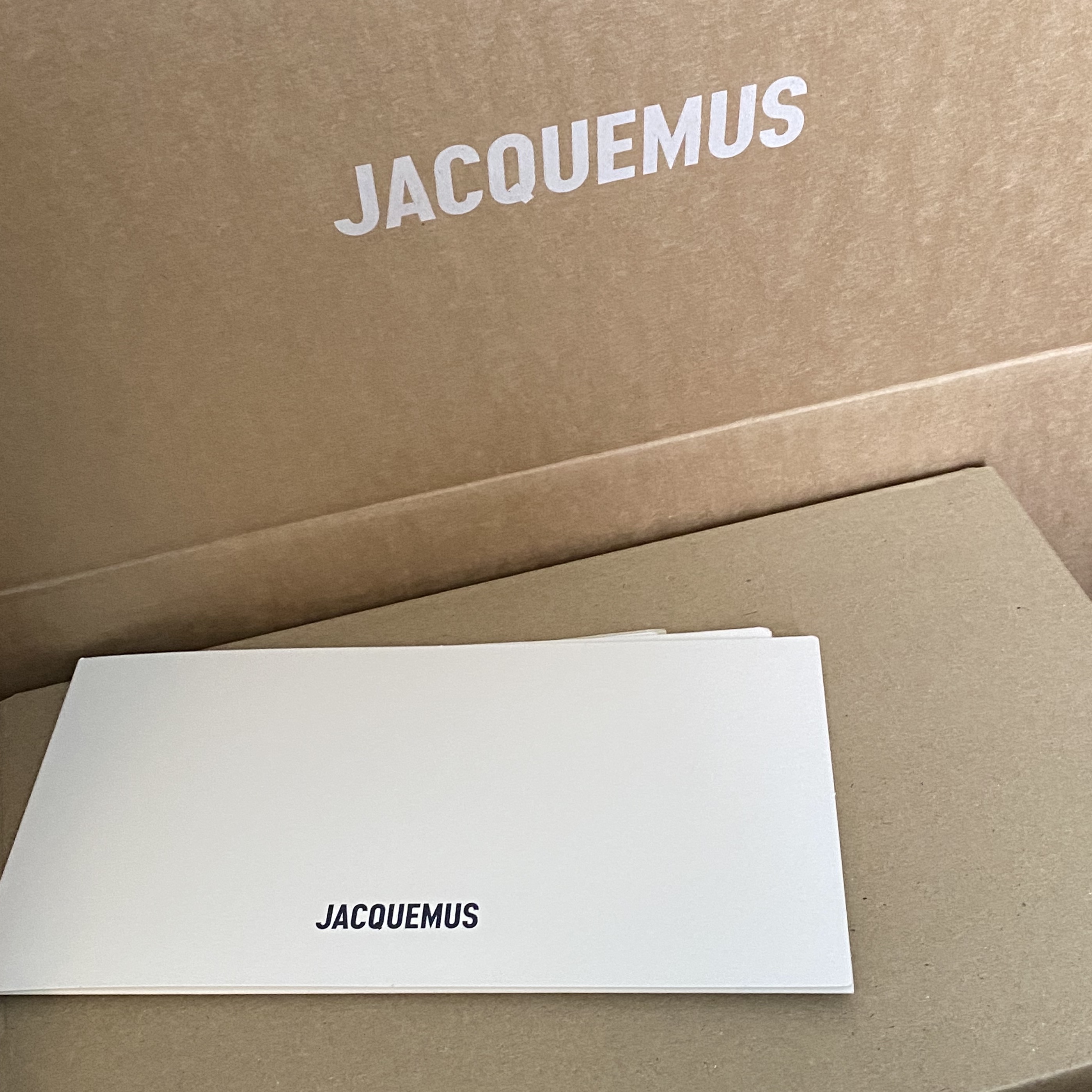 Nike x Jacquemus J Force 1 Low LX SP Black 착용 스타일 - 1