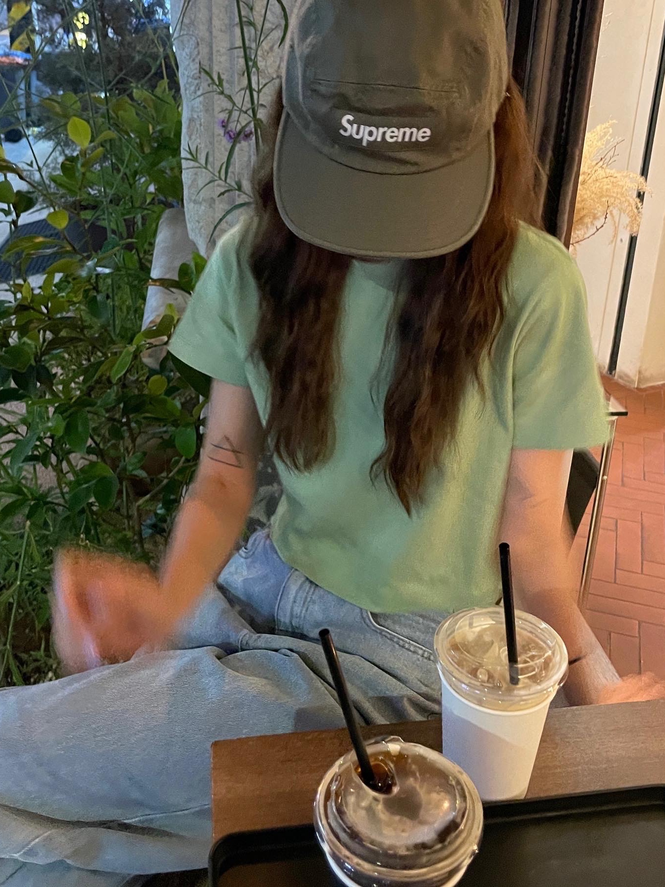 Supreme Washed Chino Twill Camp Cap Olive - 23SS, Nike Air Max Plus TN Triple White 착용 스타일 - 3