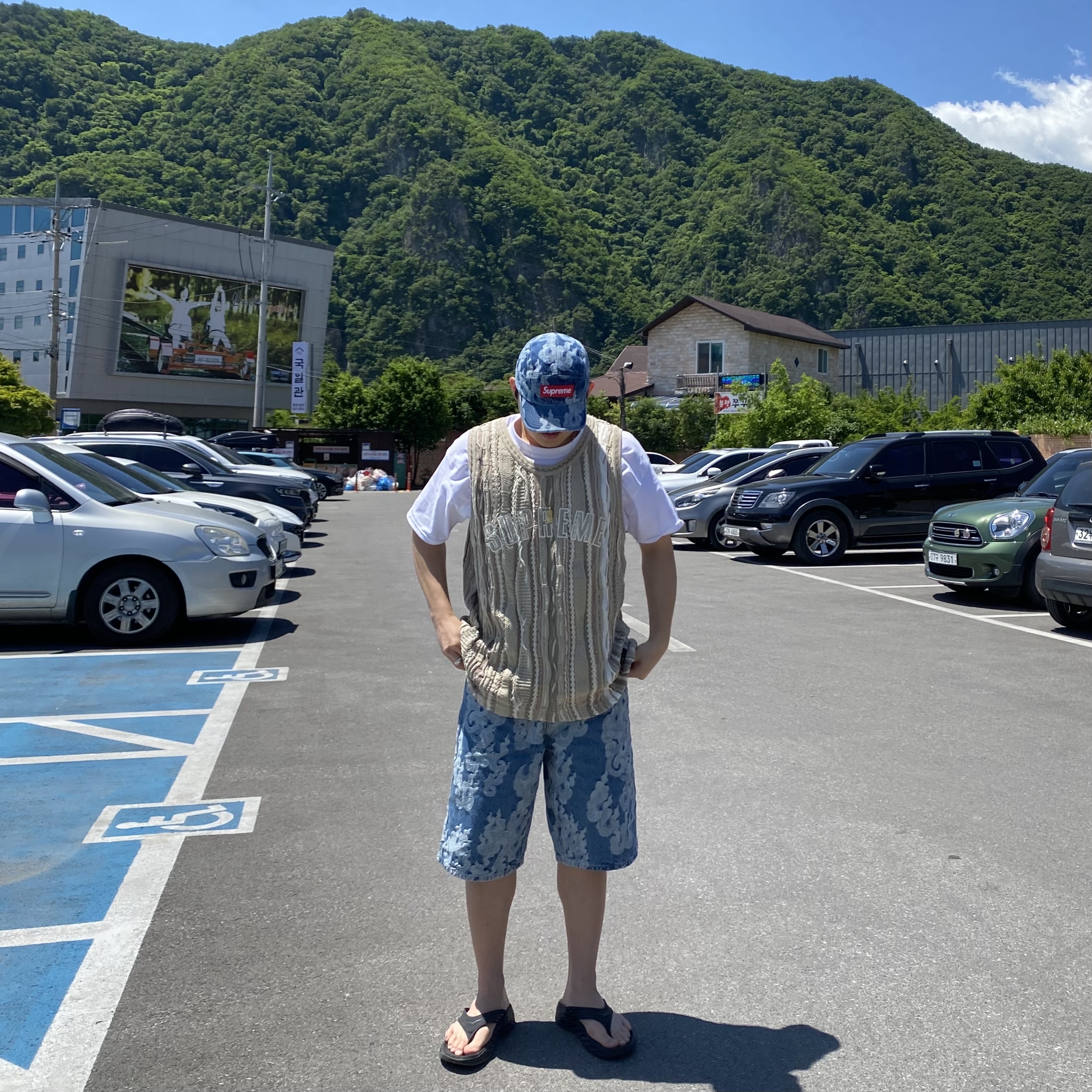 Supreme Flames Jacquard Denim Camp Cap Washed Indigo - 23SS, Supreme x Coogi Basketball Jersey Tan - 23SS ์ฐฉ์ฉ ์คํ์ผ - 3