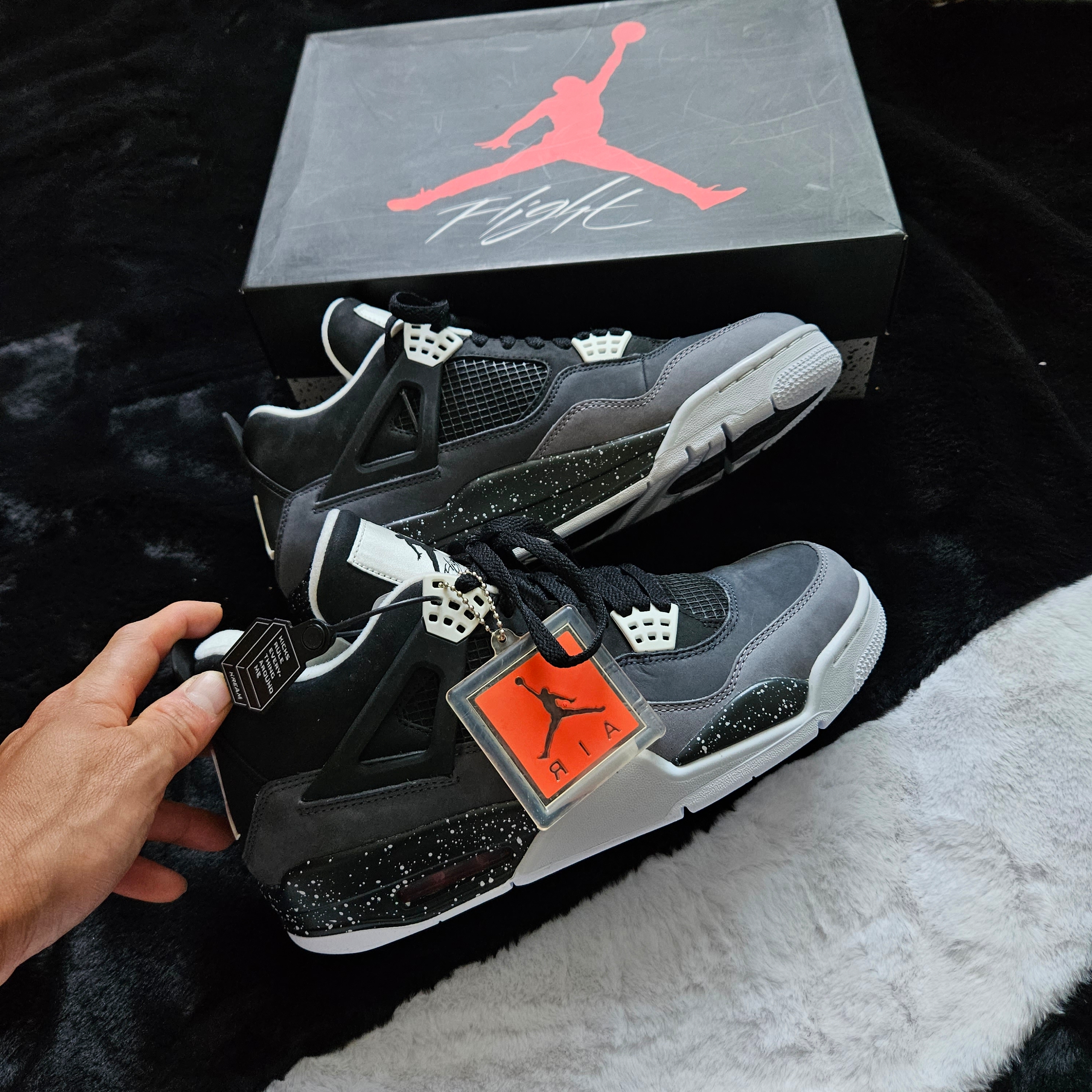 Jordan 4 Retro Fear Pack 착용 스타일 - 1