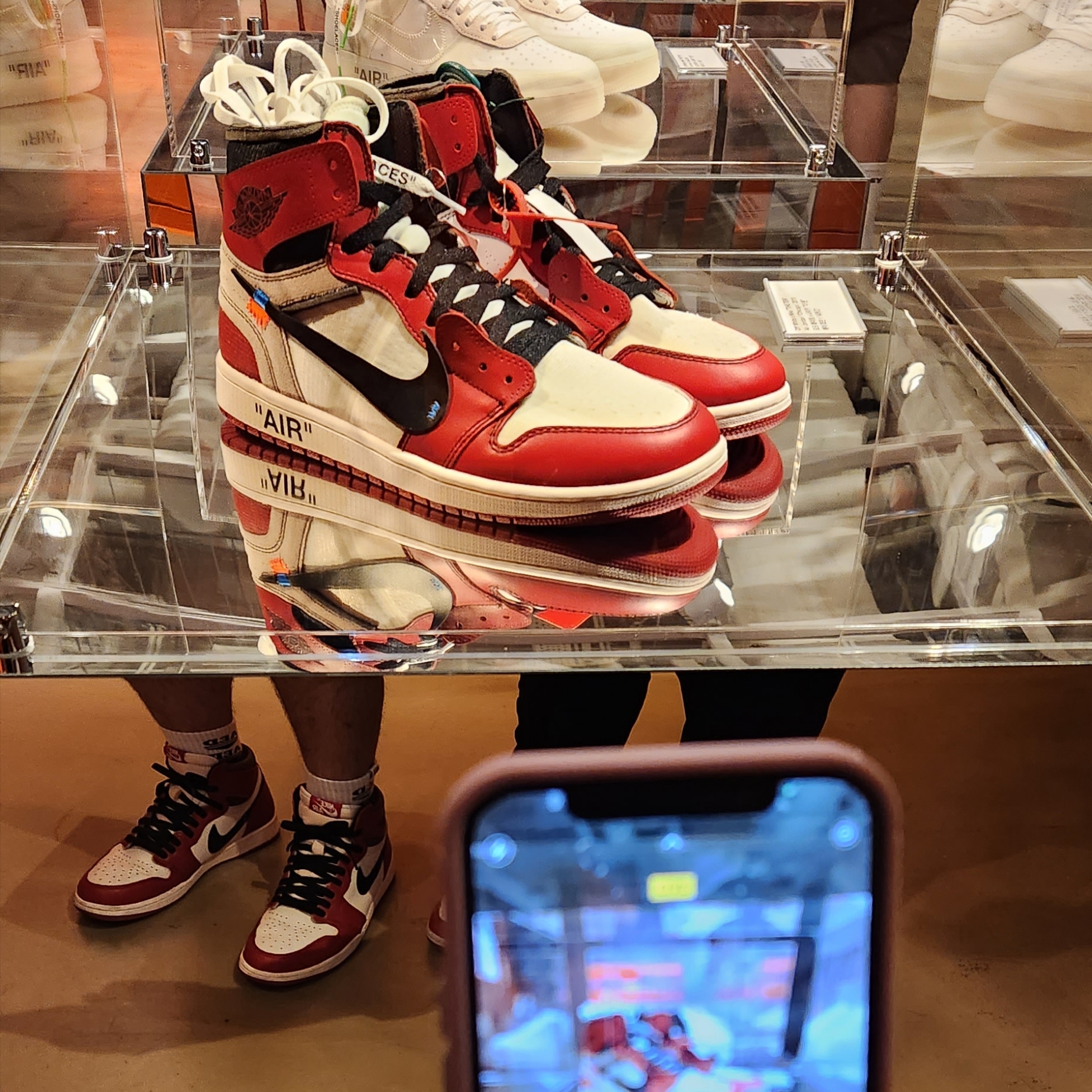 Jordan 1 Retro High OG Chicago 2022, Jordan 1 x Off-White Retro High Chicago The Ten 착용 스타일 - 2