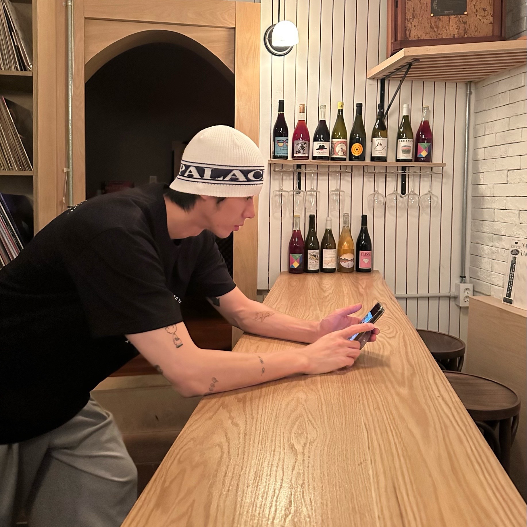 Palace Jeans Nein Cuff Beanie White - 22FW 착용 스타일