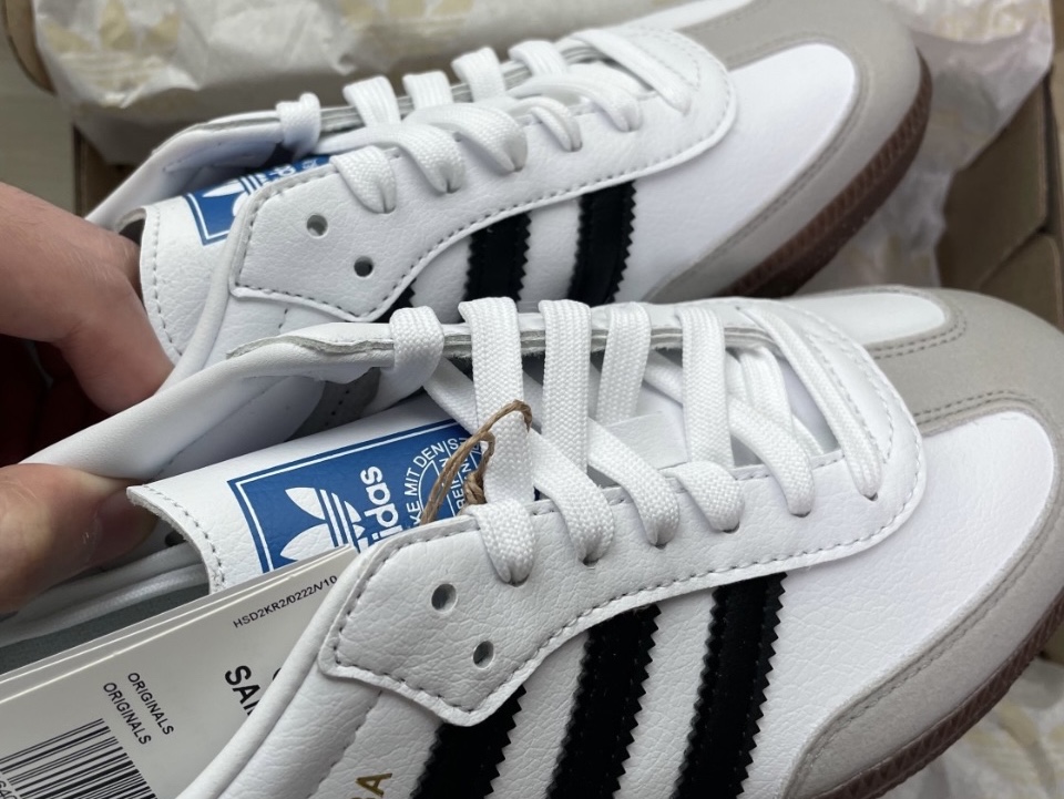 Adidas Samba OG Cloud White 착용 스타일 - 3
