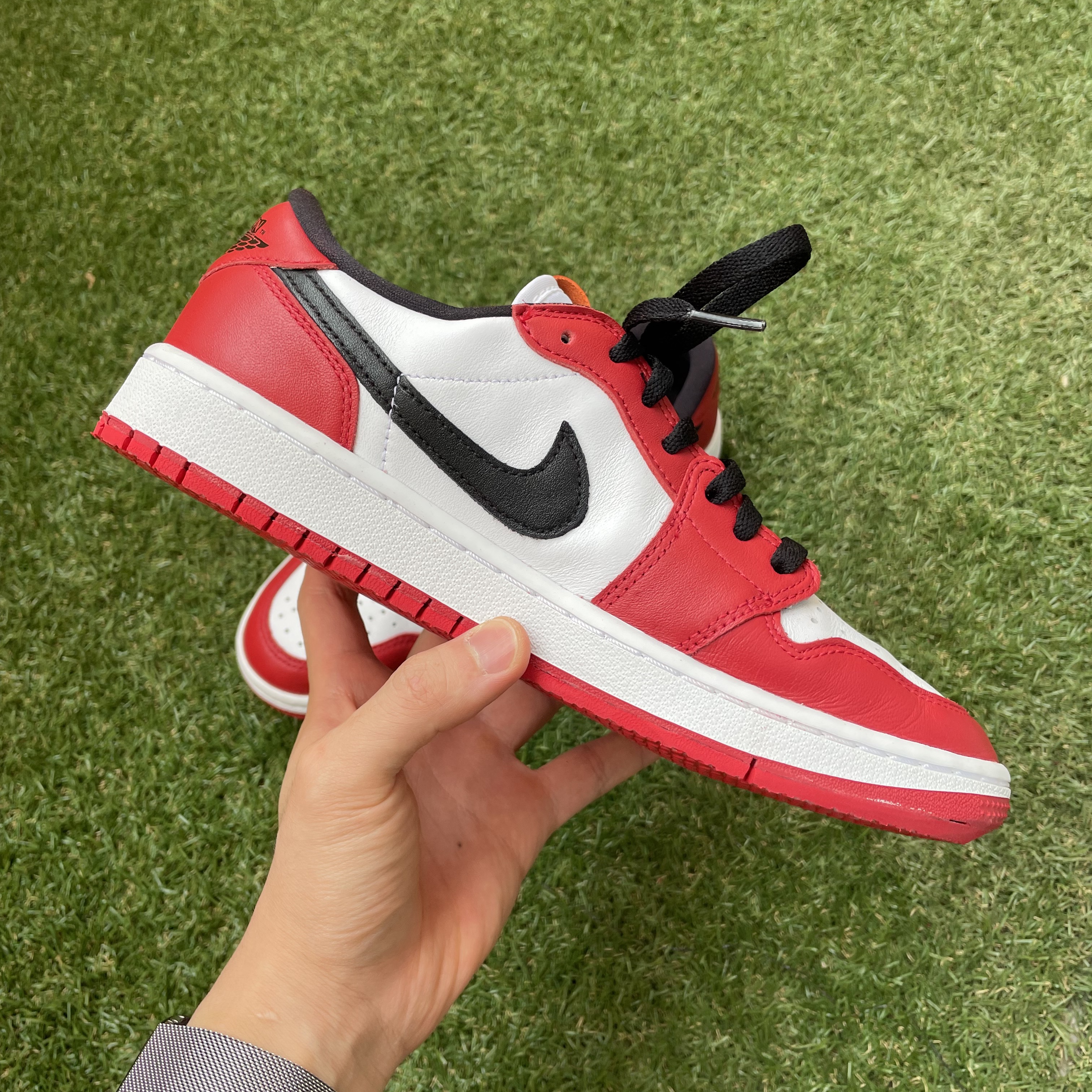 Jordan 1 Low Golf Chicago 착용 스타일 - 4