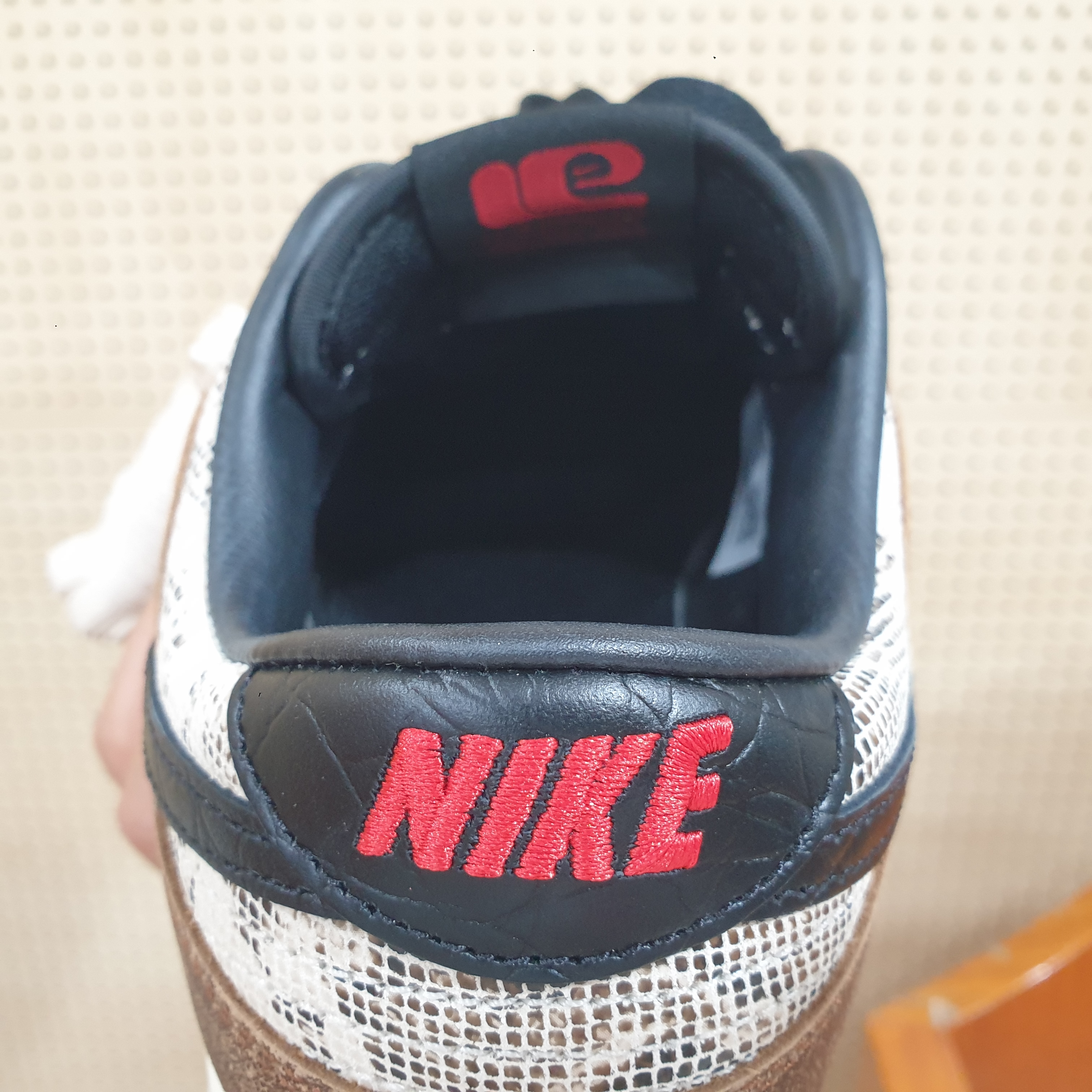 Nike Dunk Low PRM Head to Head 착용 스타일 - 3
