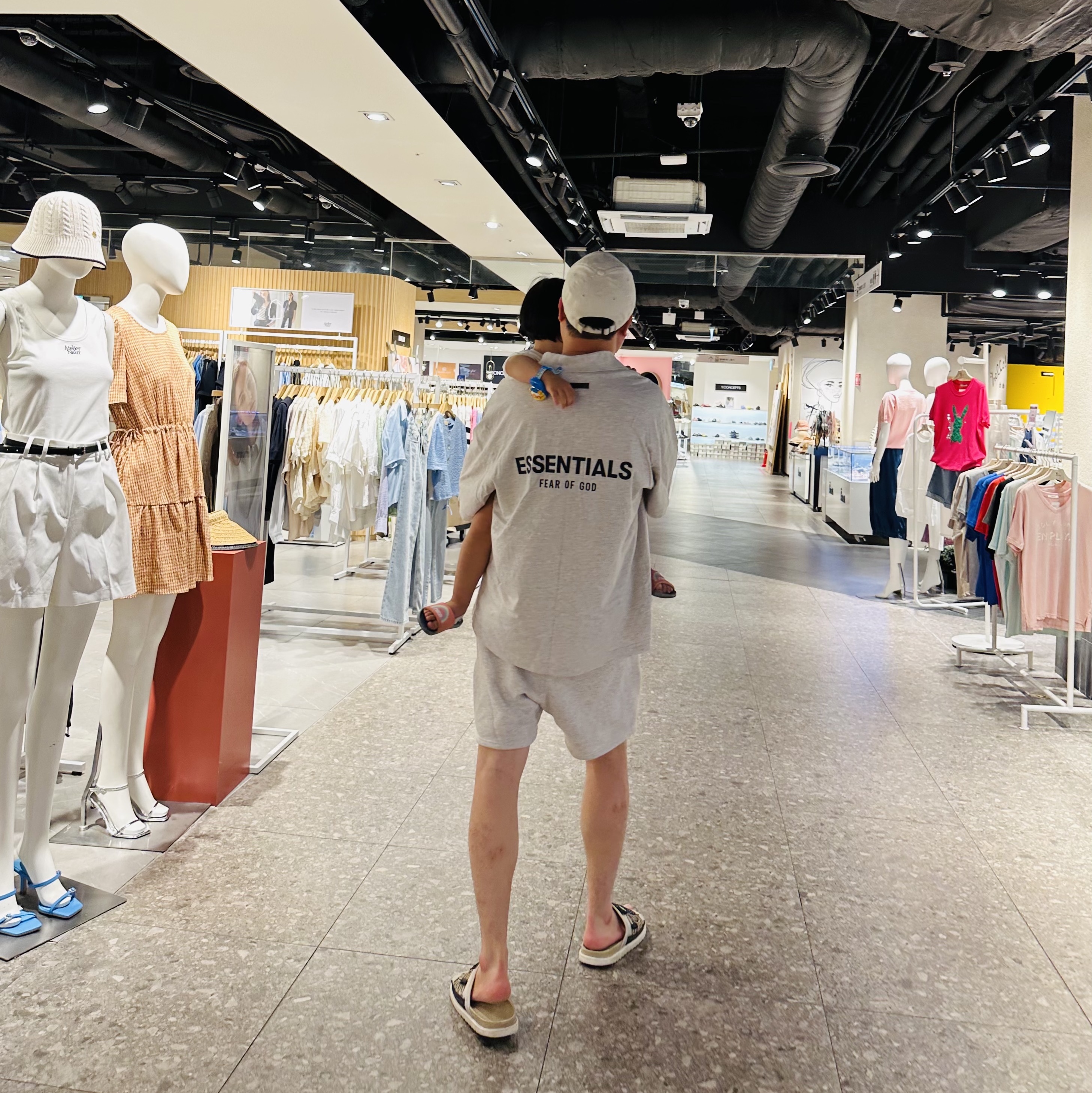 Nike Dri-Fit Giannis Heritage 86 Cap Moon Fossil, Essentials Short Sleeve Polo Oatmeal - 21SS 착용 스타일 - 2
