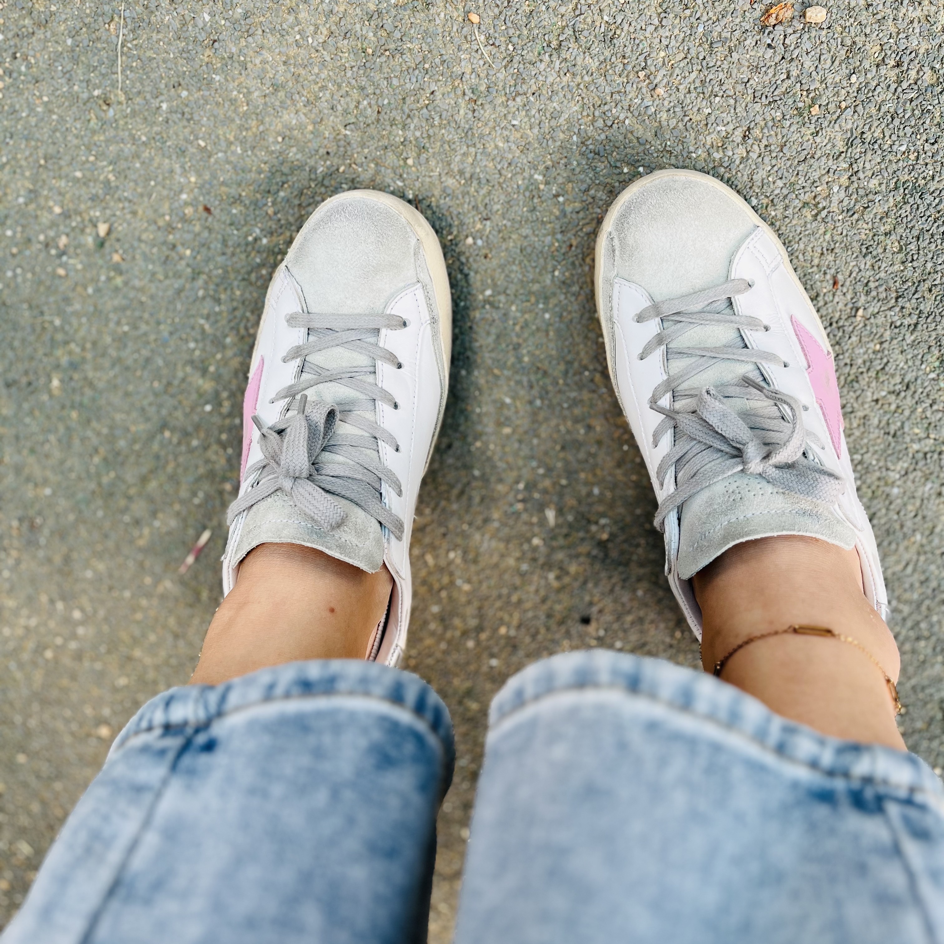 (W) Golden Goose Superstar White Pink Silver Heel Tab Sneakers 착용 스타일 - 3