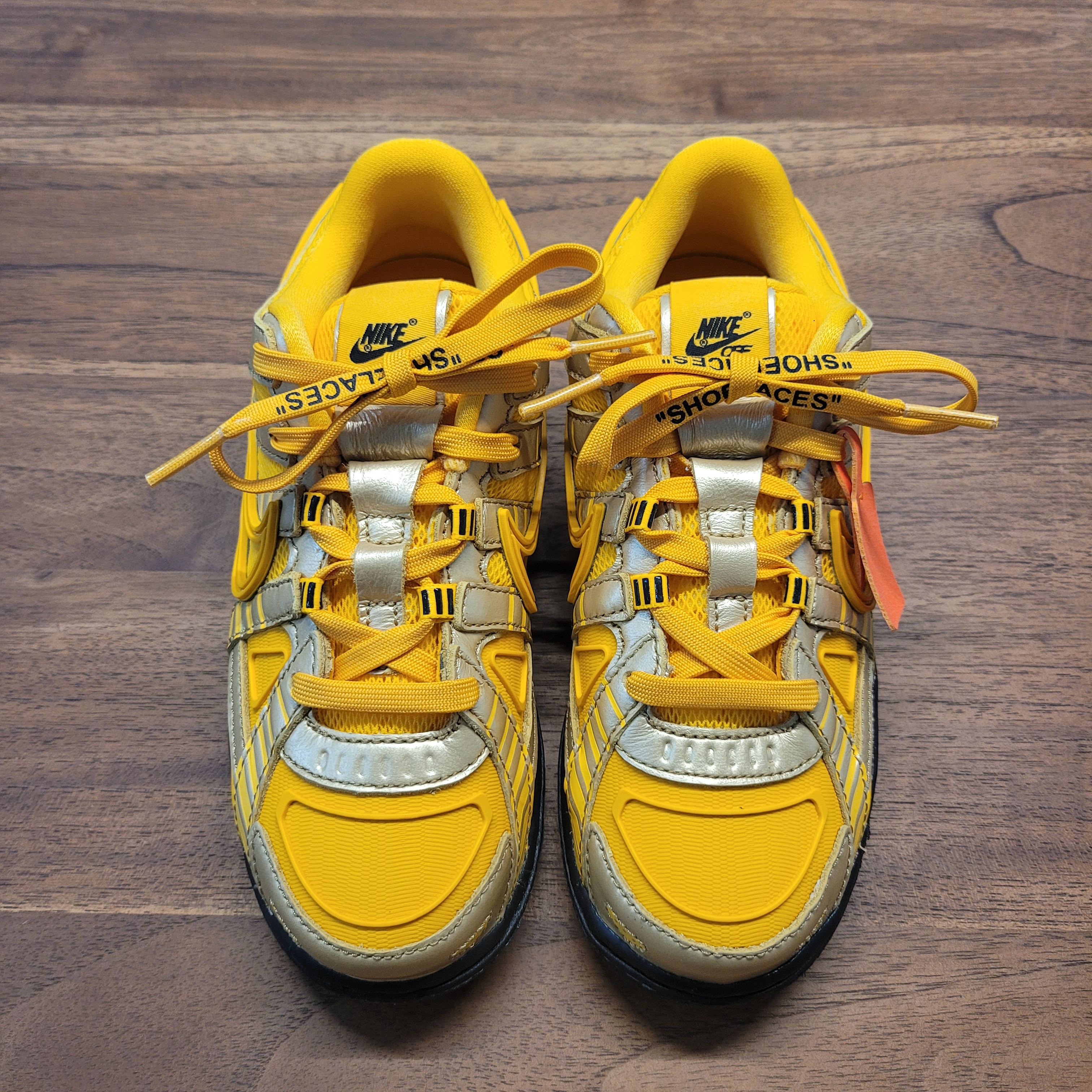 (PS) Nike x Off-White Air Rubber Dunk University Gold 착용 스타일 - 3