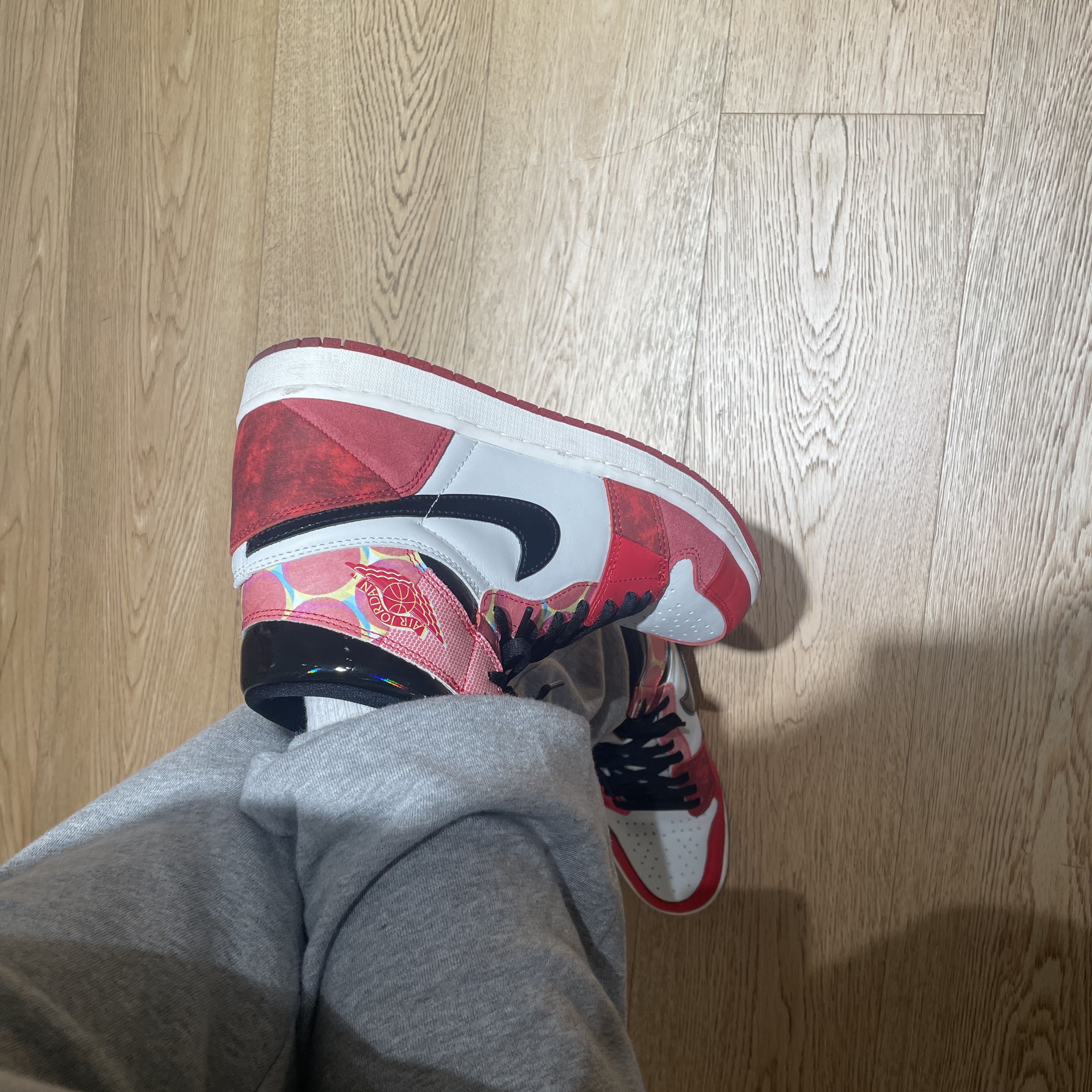 Jordan 1 Retro High Spider-Man Next Chapter 착용 스타일