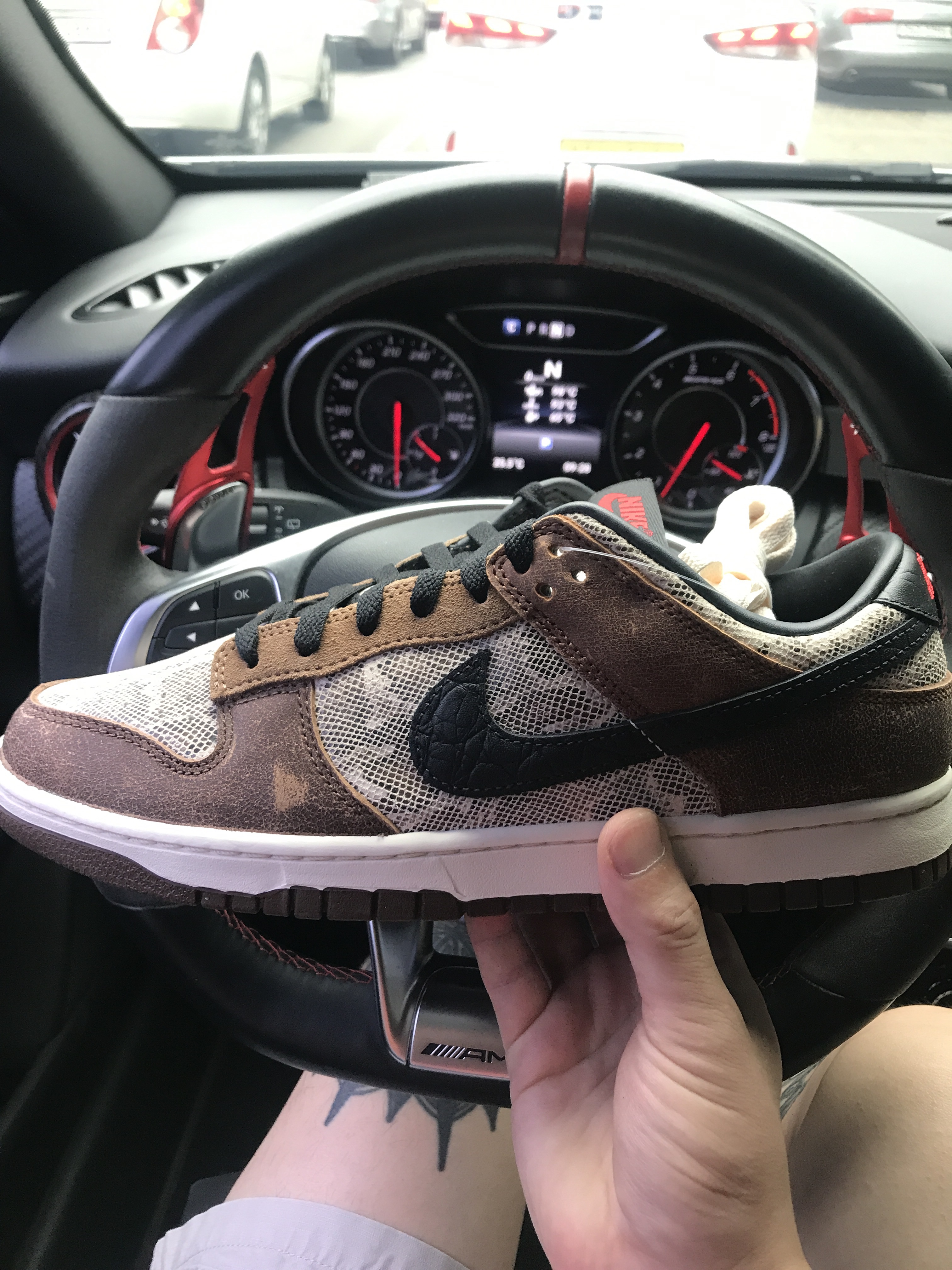 Nike Dunk Low PRM Head to Head 착용 스타일 - 1