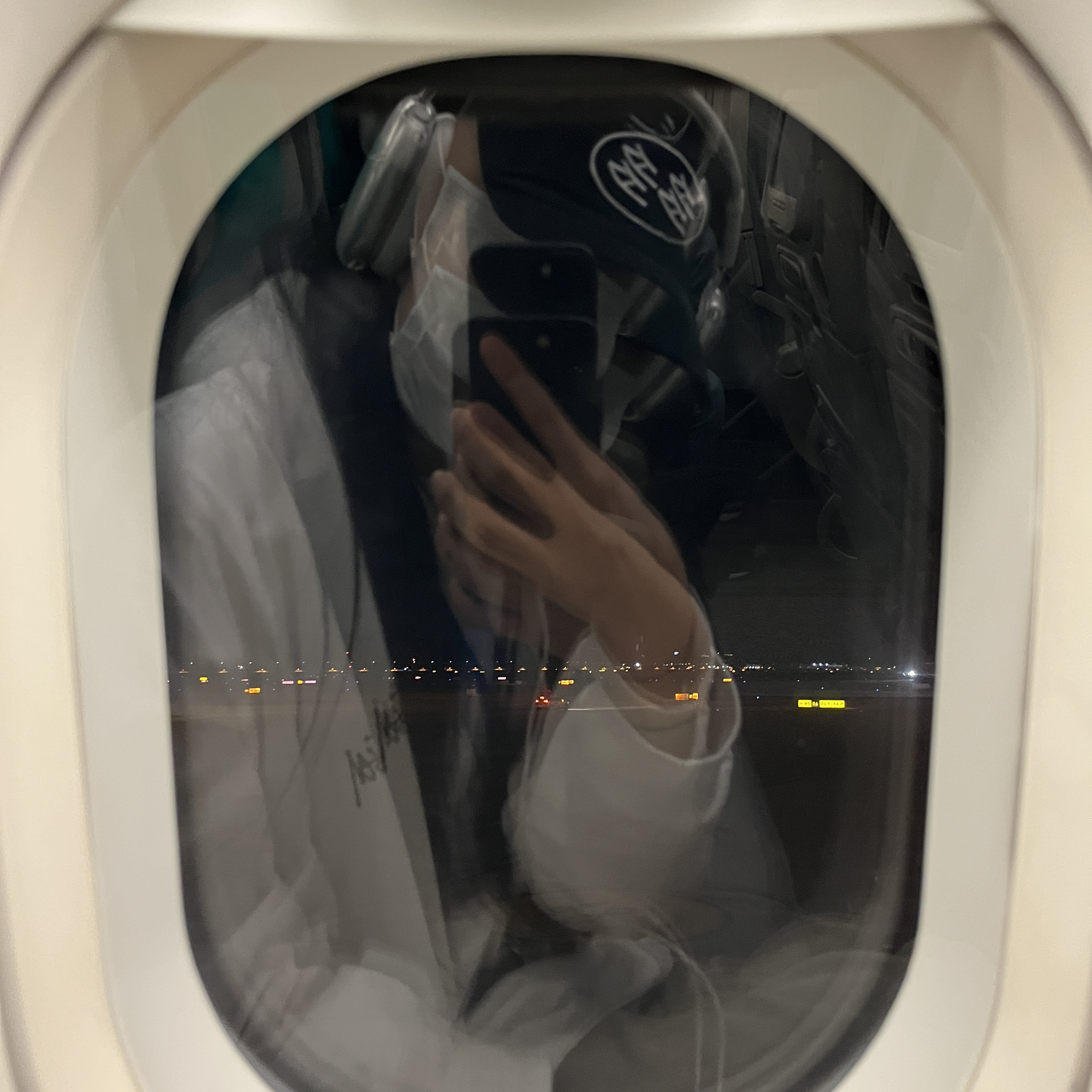 Apple AirPods Max Lightning Silver (Korean Ver.) 착용 스타일