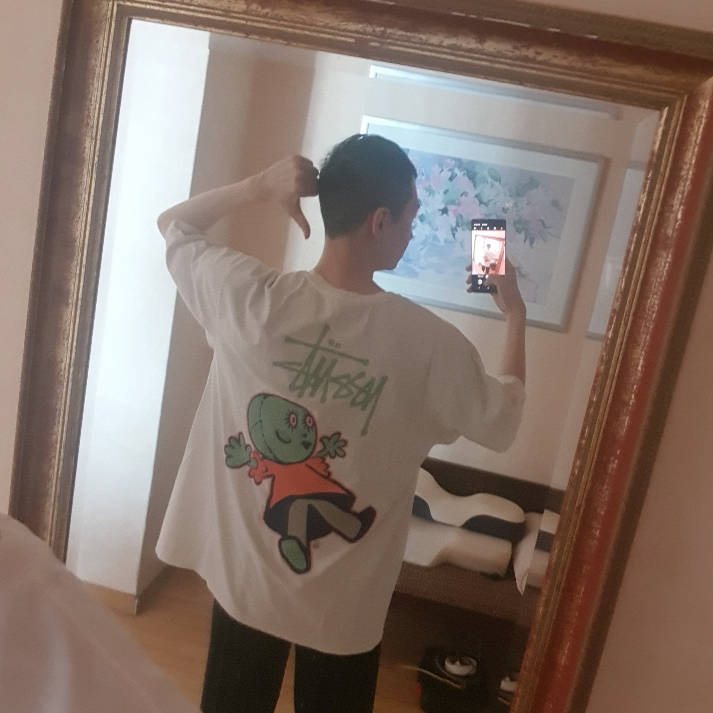 Stussy Dollie Pigment Dyed T-Shirt Natural 착용 스타일