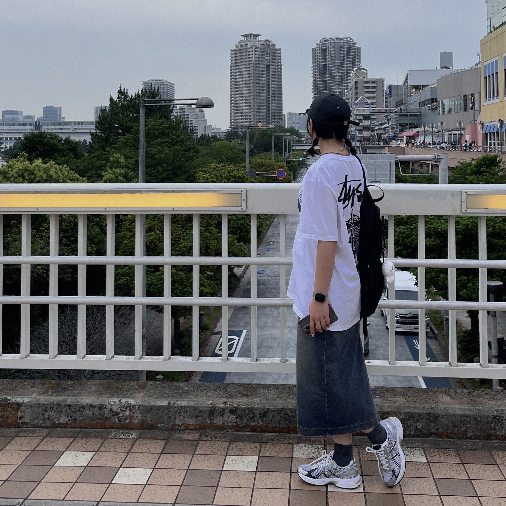 Stussy x Gang Starr Take It Personal T-Shirt White, Asics Gel-1130 White Black 착용 스타일
