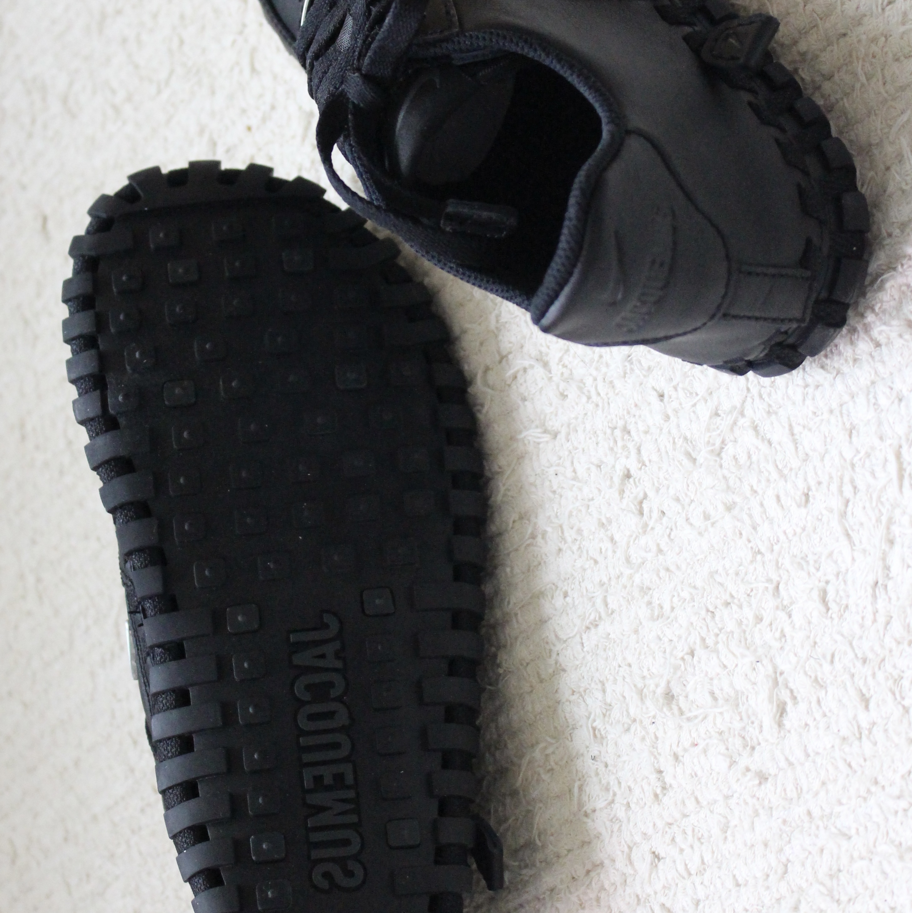Nike x Jacquemus J Force 1 Low LX SP Black 착용 스타일 - 5