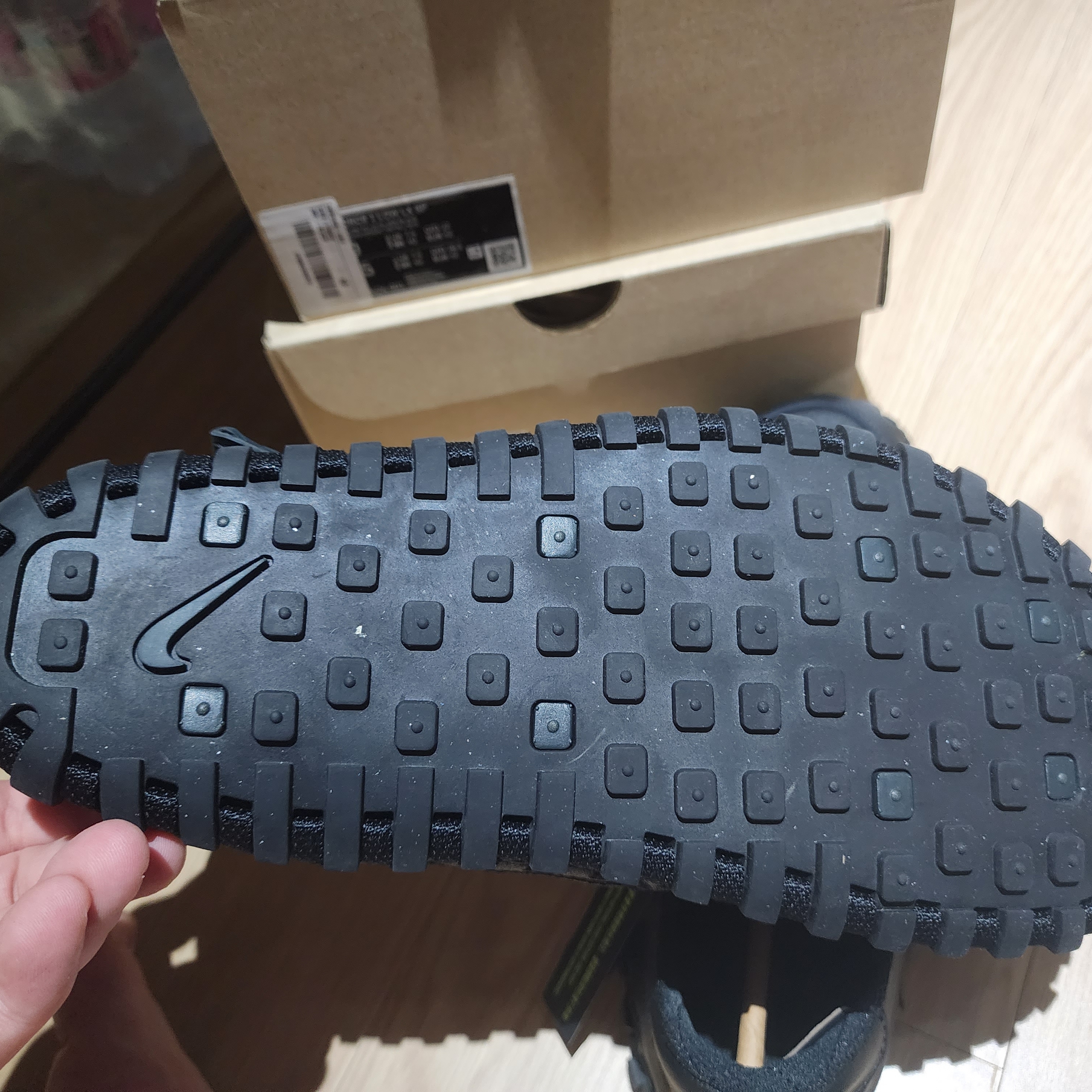 Nike x Jacquemus J Force 1 Low LX SP Black 착용 스타일 - 3