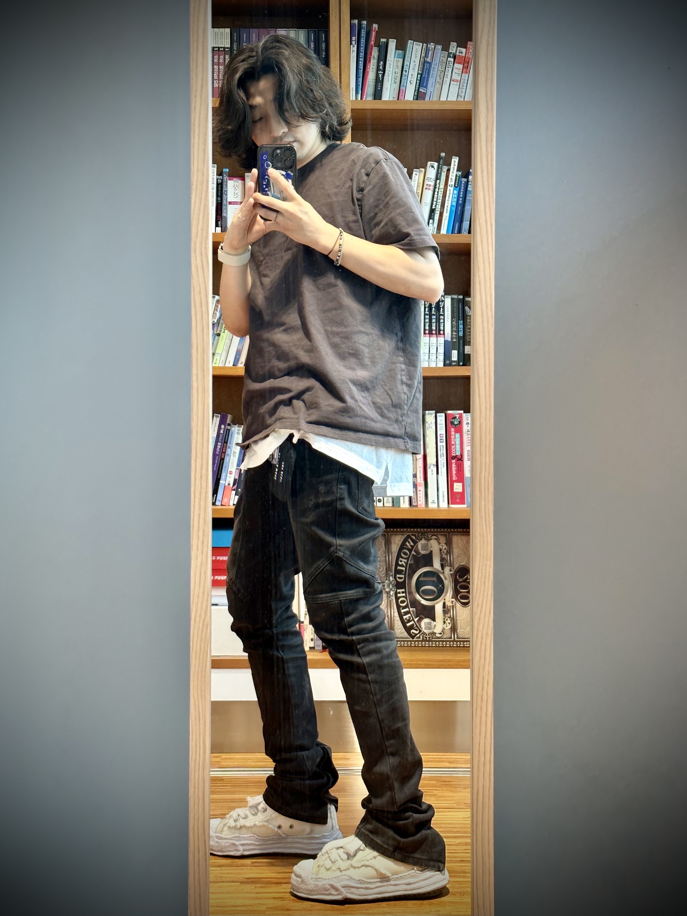 Maison Mihara Yasuhiro Hank OG Sole OH Canvas Low-top Sneakers White, Human Made Military Card Case Black 착용 스타일 - 2