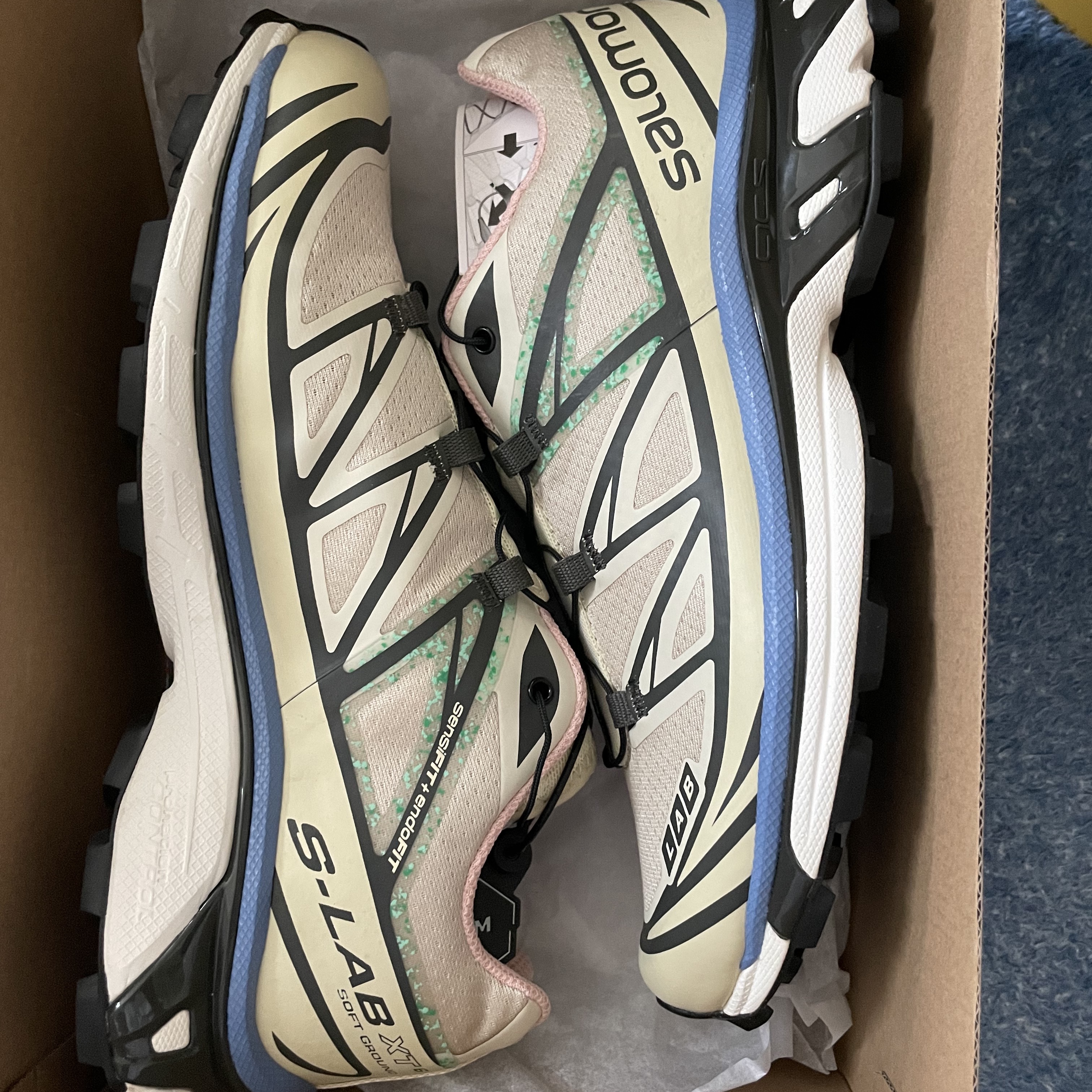 Salomon XT-6 Mindful 2 Moth Vanilla 착용 스타일 - 3