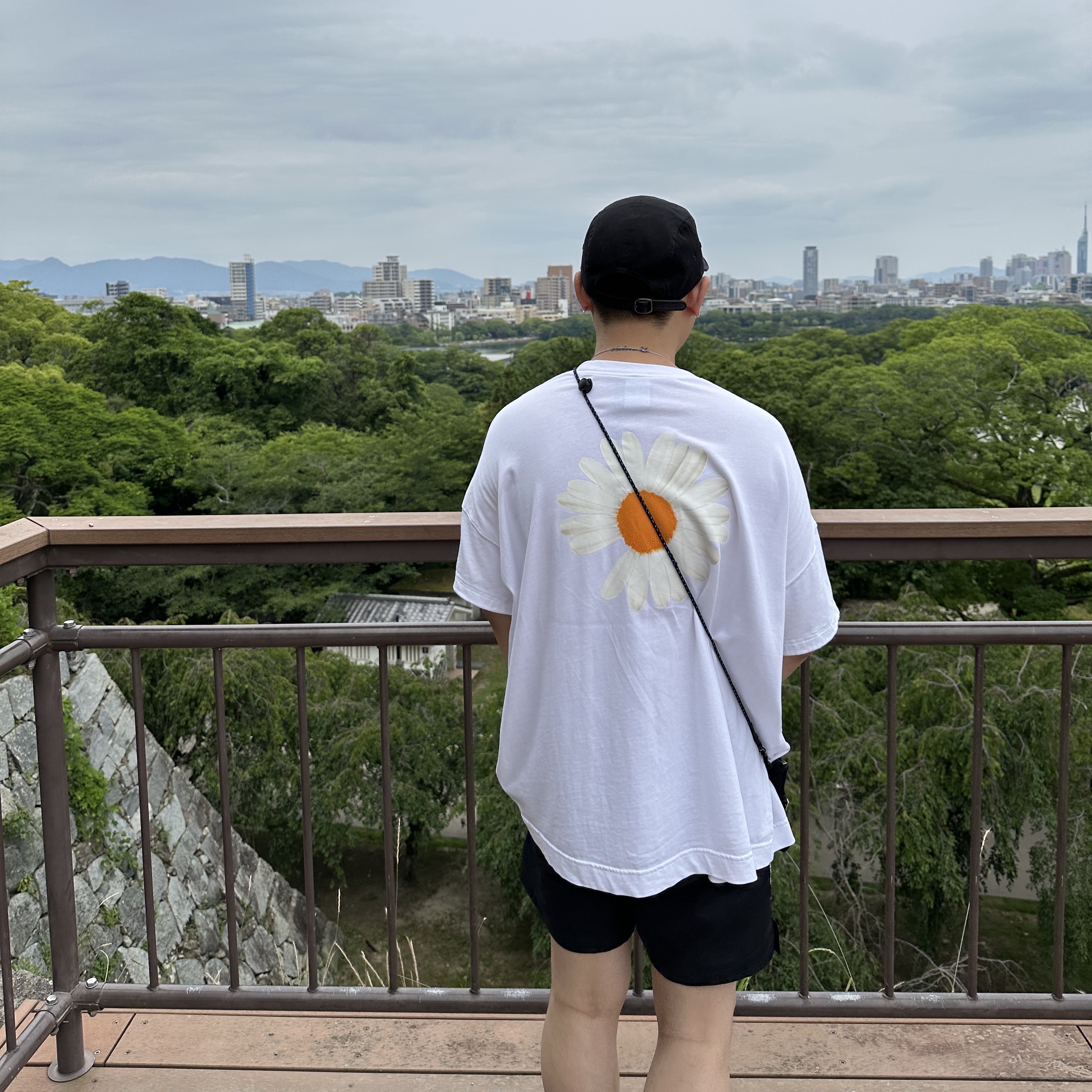 Nike x Peaceminusone LS T-Shirt White (DR0098-100) 착용 스타일 - 2