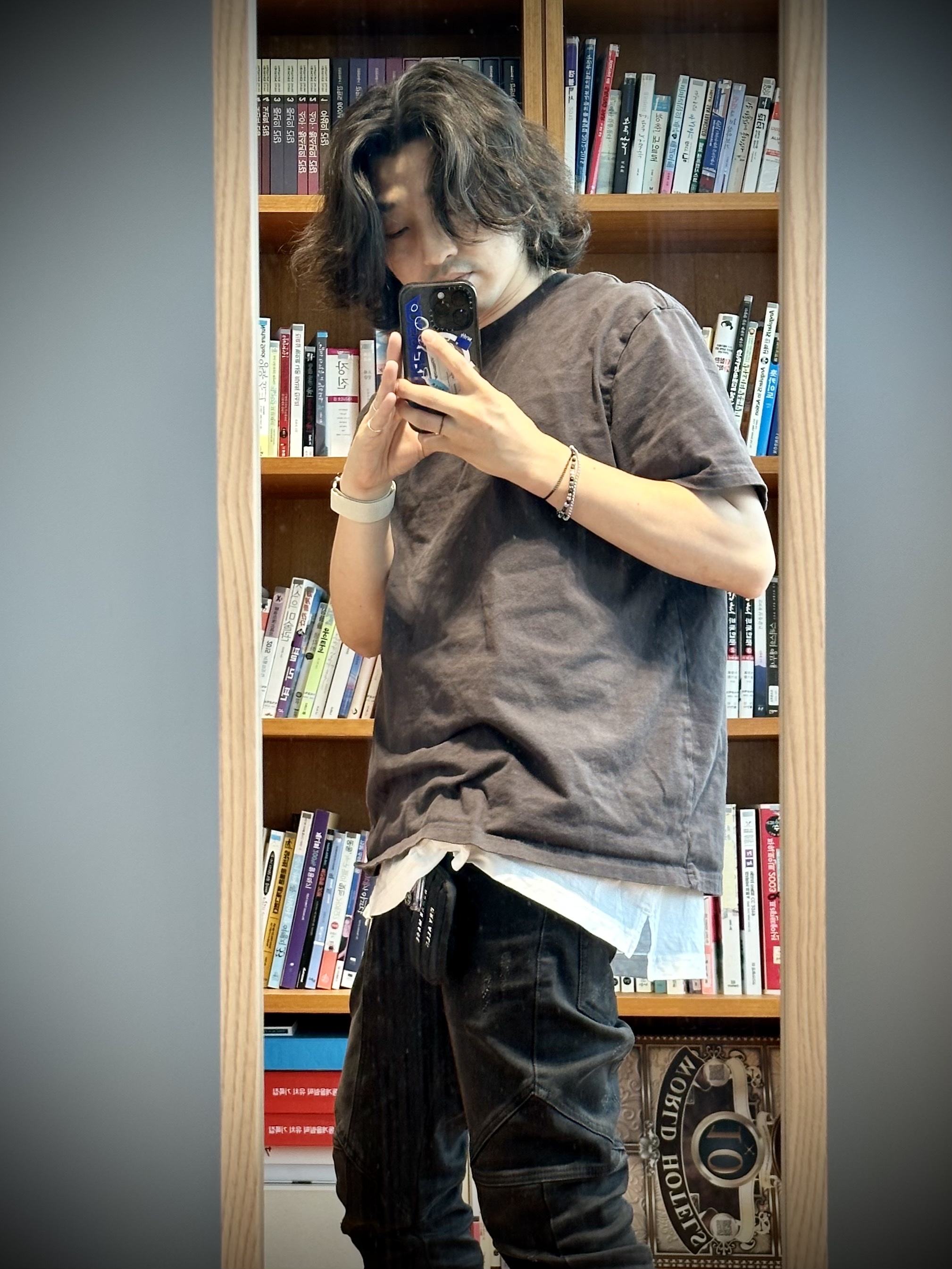 Maison Mihara Yasuhiro Hank OG Sole OH Canvas Low-top Sneakers White, Human Made Military Card Case Black 착용 스타일 - 3