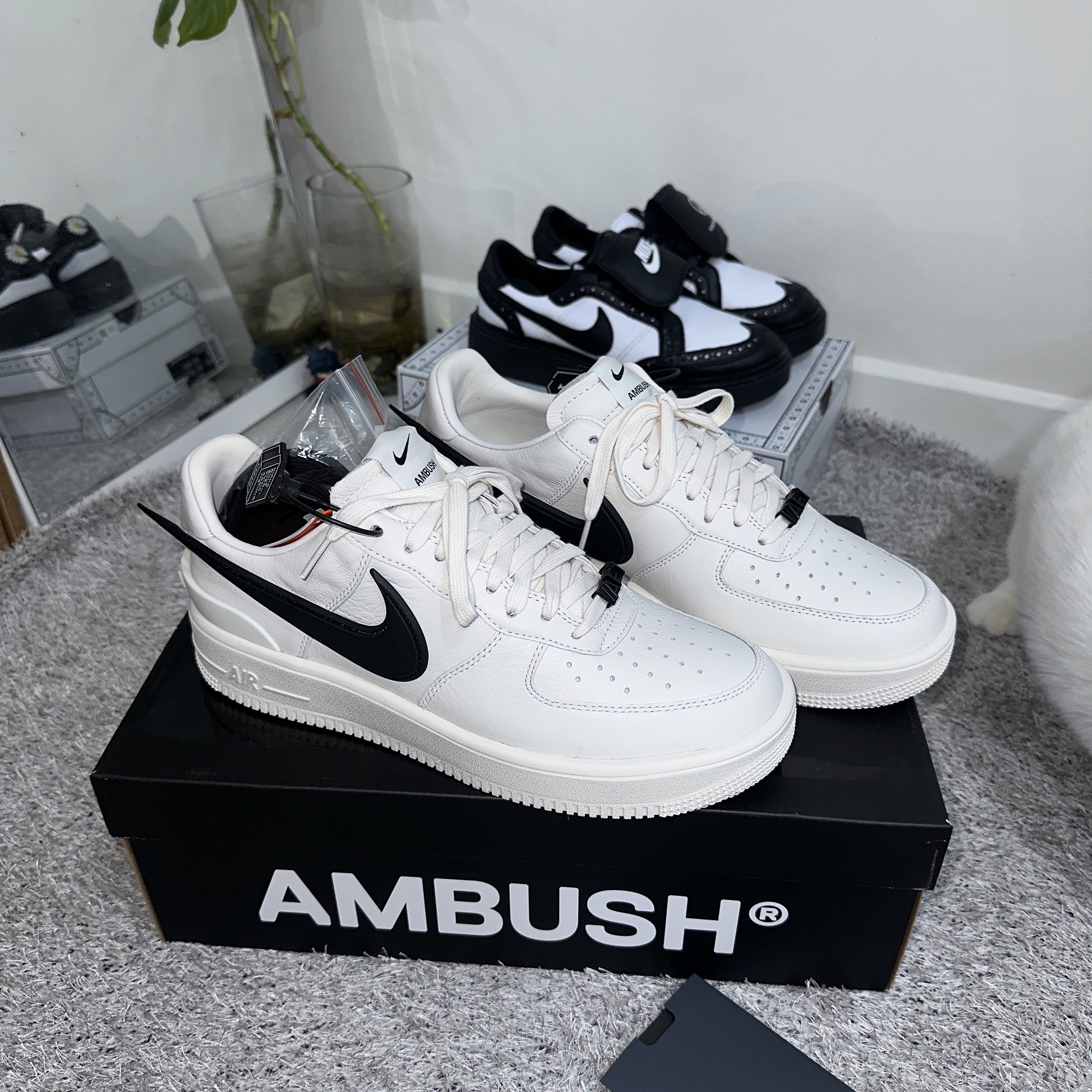 Nike x Peaceminusone Kwondo1 Black and White, Nike x Ambush Air Force 1 Low SP Phantom 착용 스타일 - 1